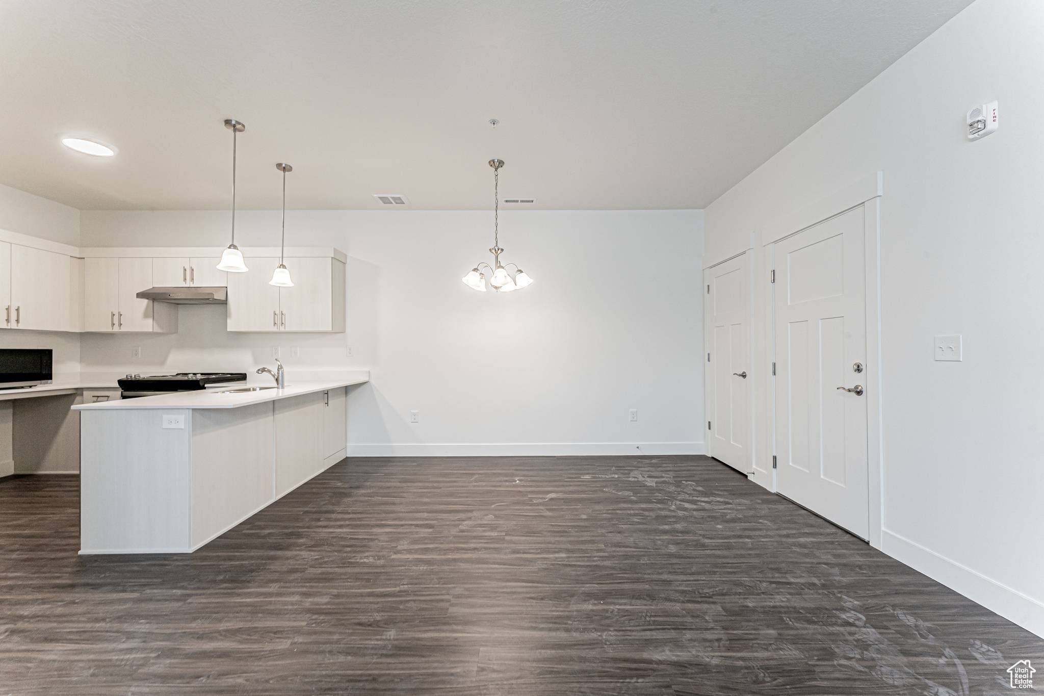 Saratoga Springs, UT 84045,874 N HEMSWORTH WAY #R101