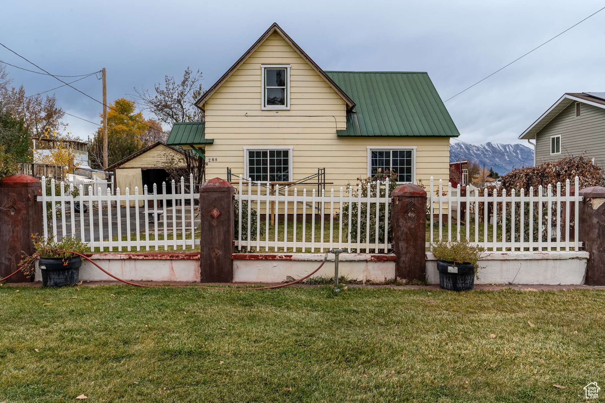 Hyrum, UT 84319,268 S 200 W