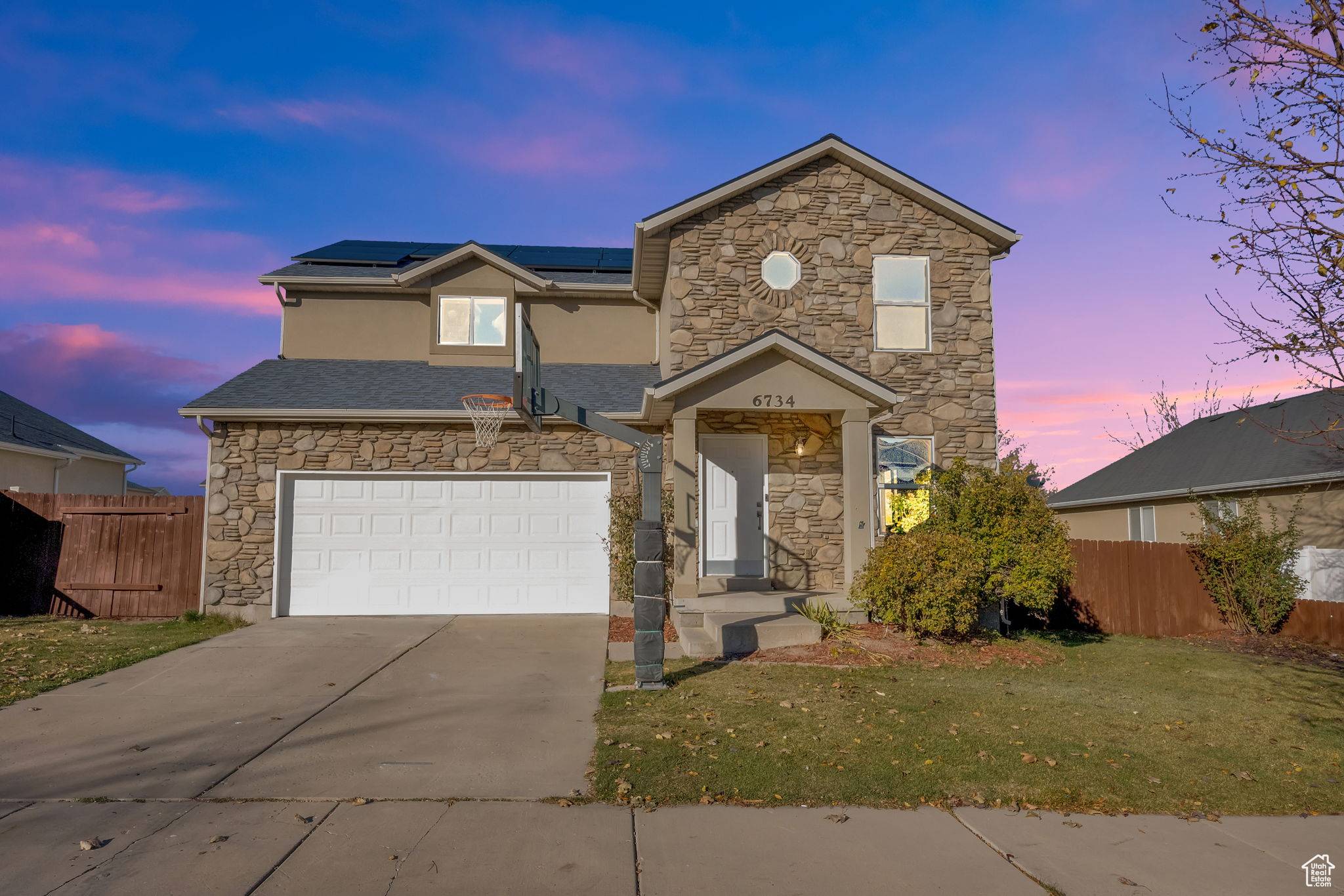 West Jordan, UT 84081,6734 W OAK VISTA S