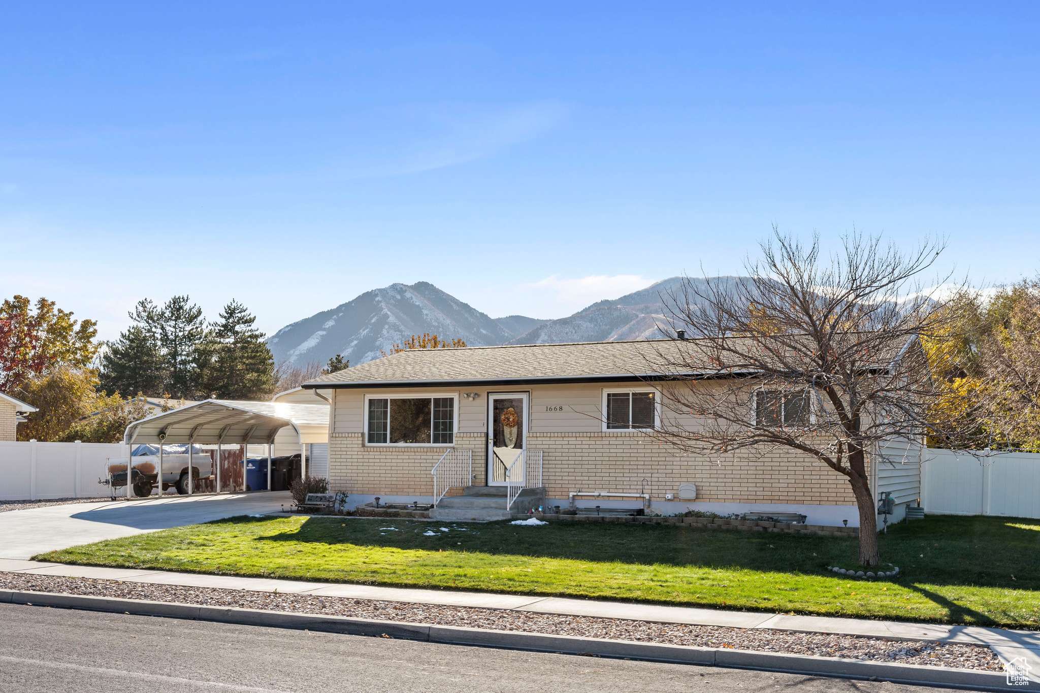 Spanish Fork, UT 84660,1668 E 600 S