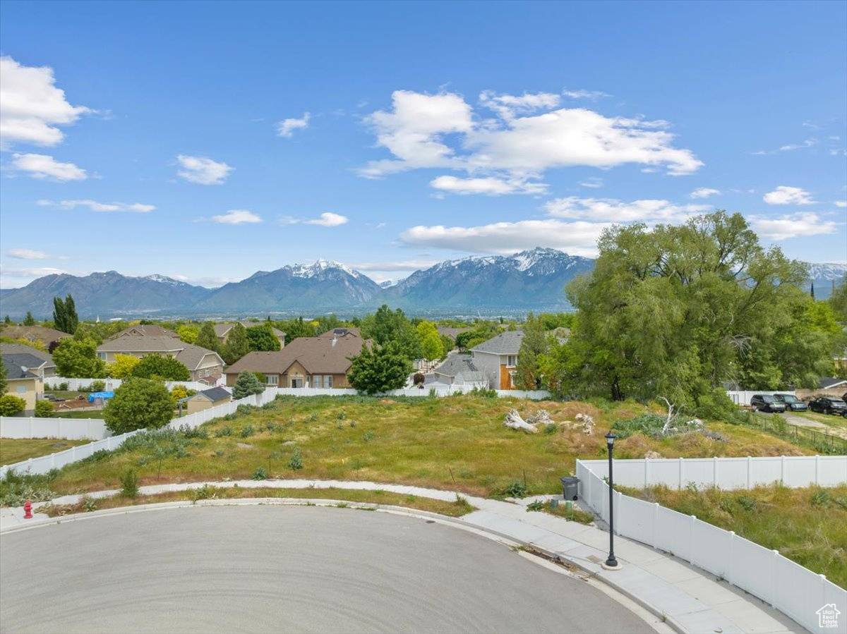 South Jordan, UT 84095,3407 W PAZOS CIR S #4