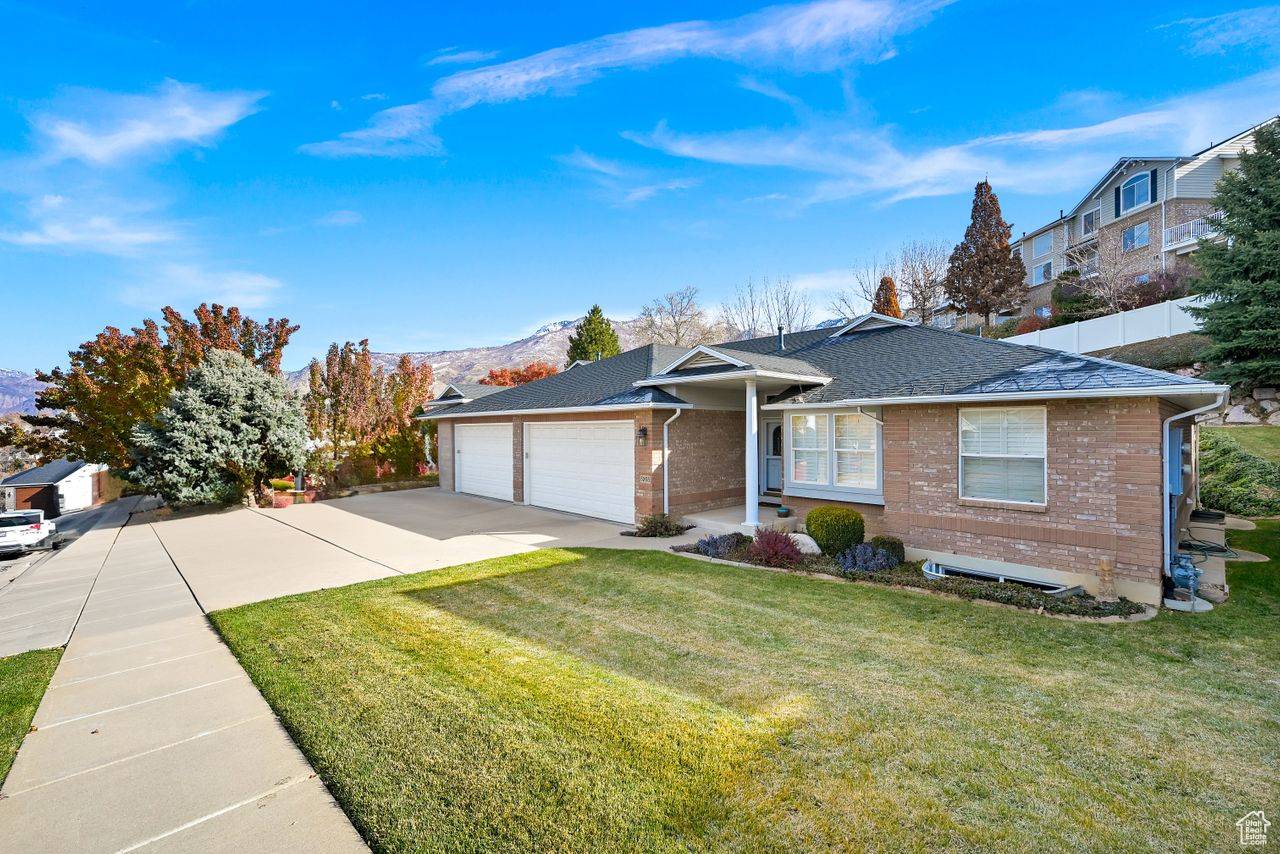 South Ogden, UT 84403,5268 S 1035 E