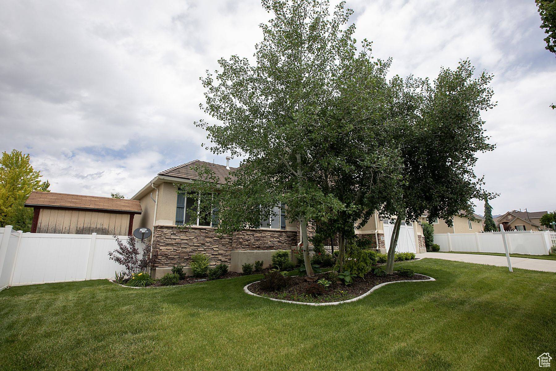 Lehi, UT 84043,616 W 3200 N