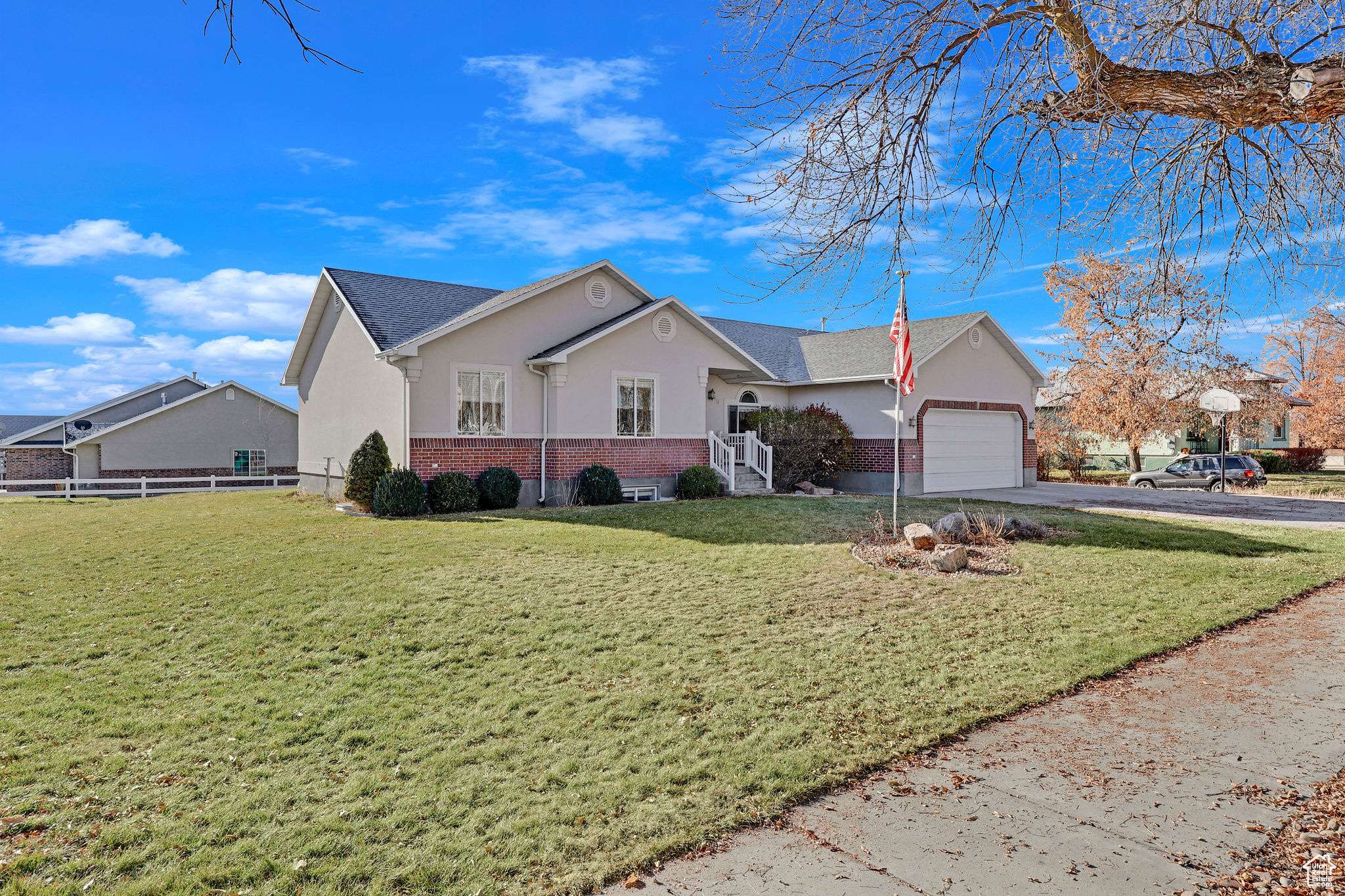 Smithfield, UT 84335,98 W 400 S