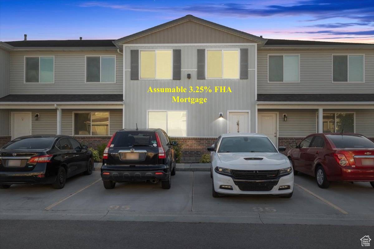 Tremonton, UT 84337,320 W 600 S #95