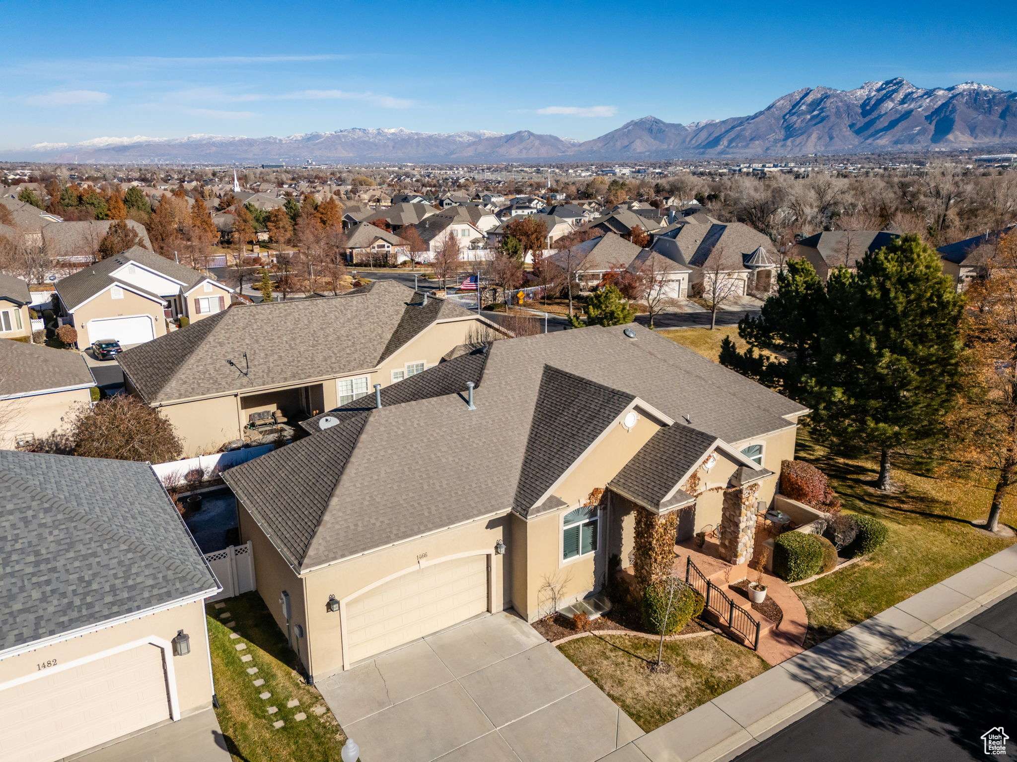 South Jordan, UT 84095,1466 W HONEY CRISP WAY