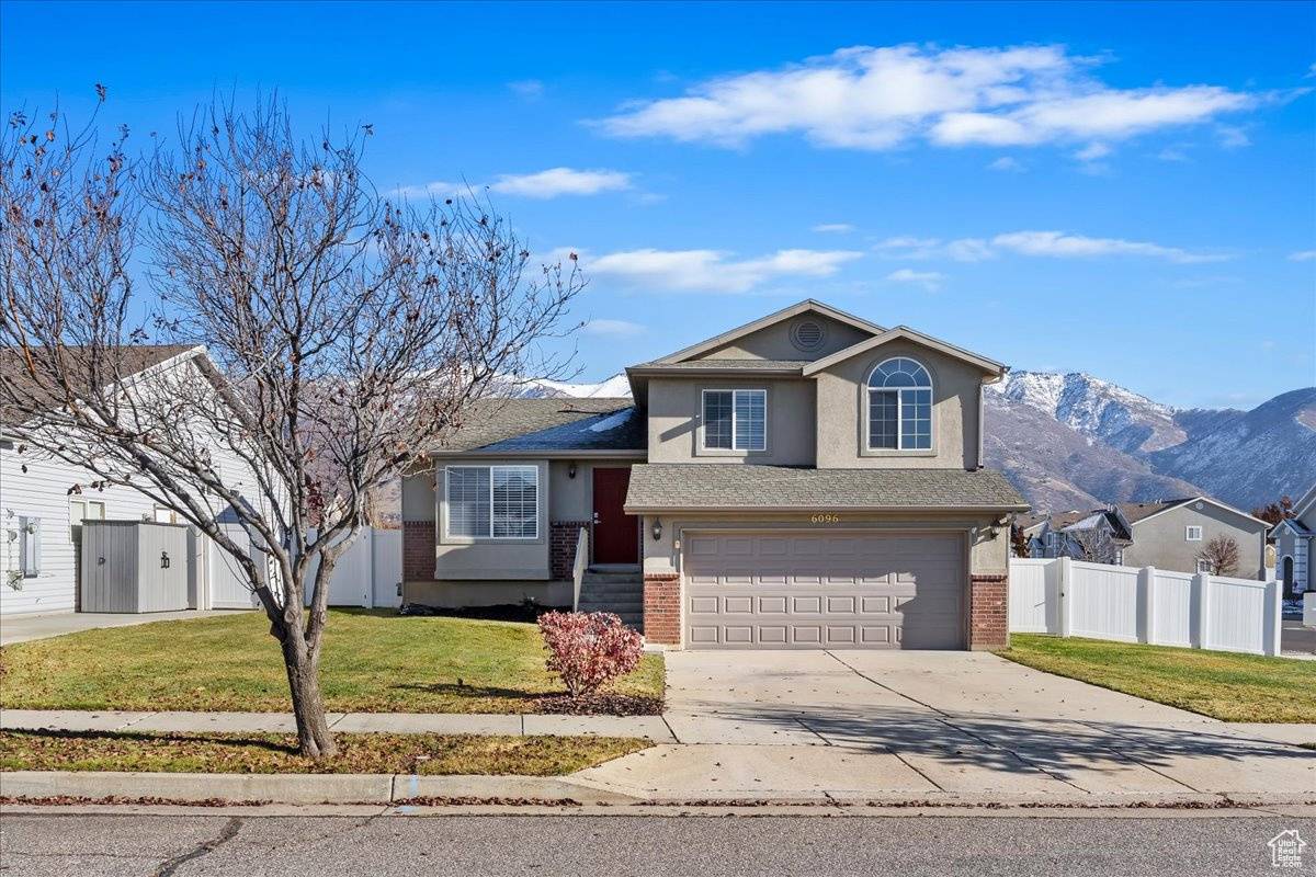 South Ogden, UT 84403,6096 S 1250 E