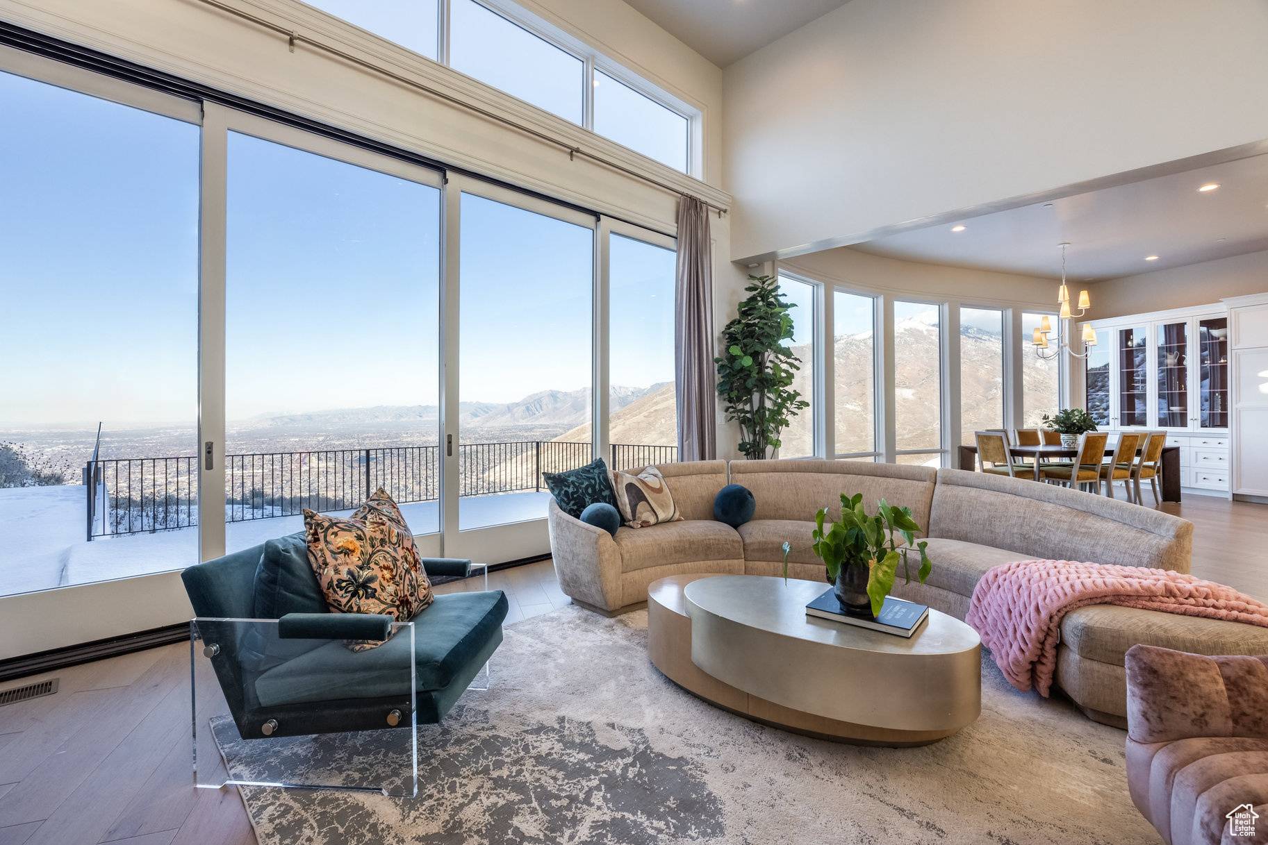 Draper, UT 84020,1515 E BLUFF POINT DR