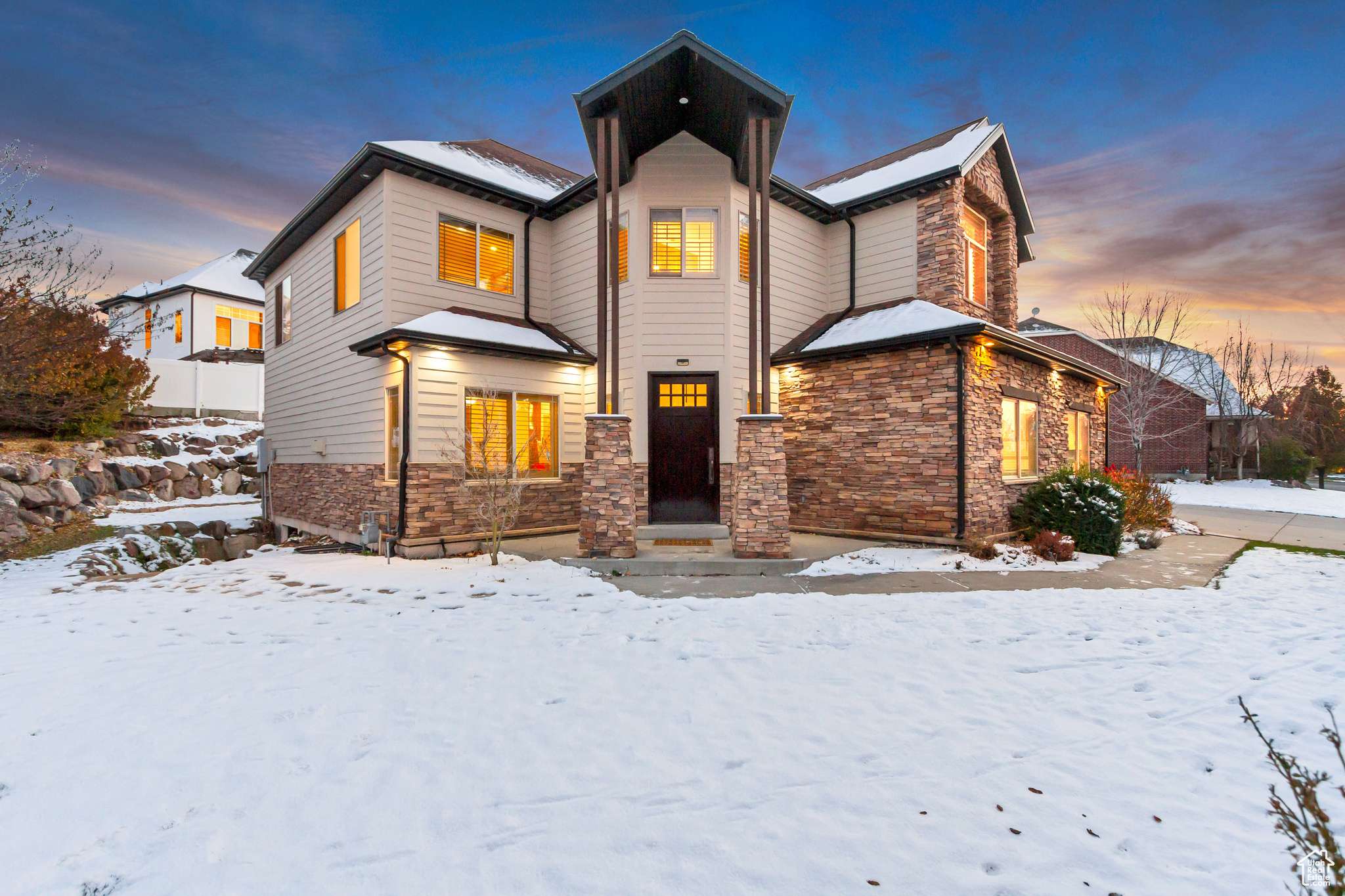 North Salt Lake, UT 84054,603 VISTA VIEW LN