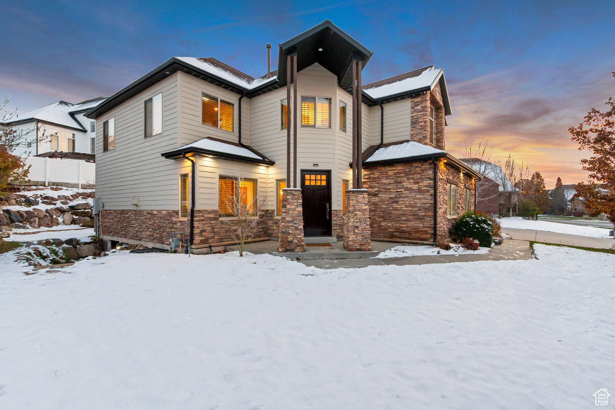 North Salt Lake, UT 84054,603 VISTA VIEW LN