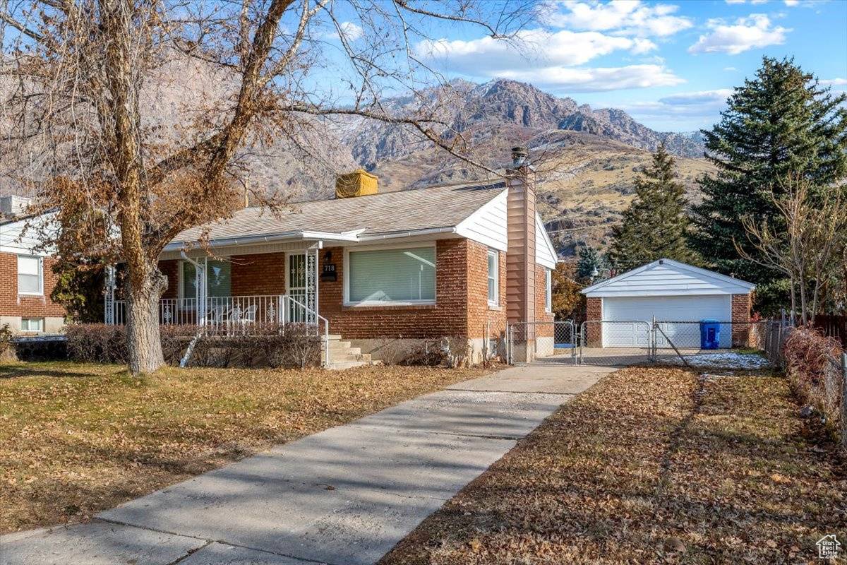 Ogden, UT 84404,718 S ROBINS AVE E