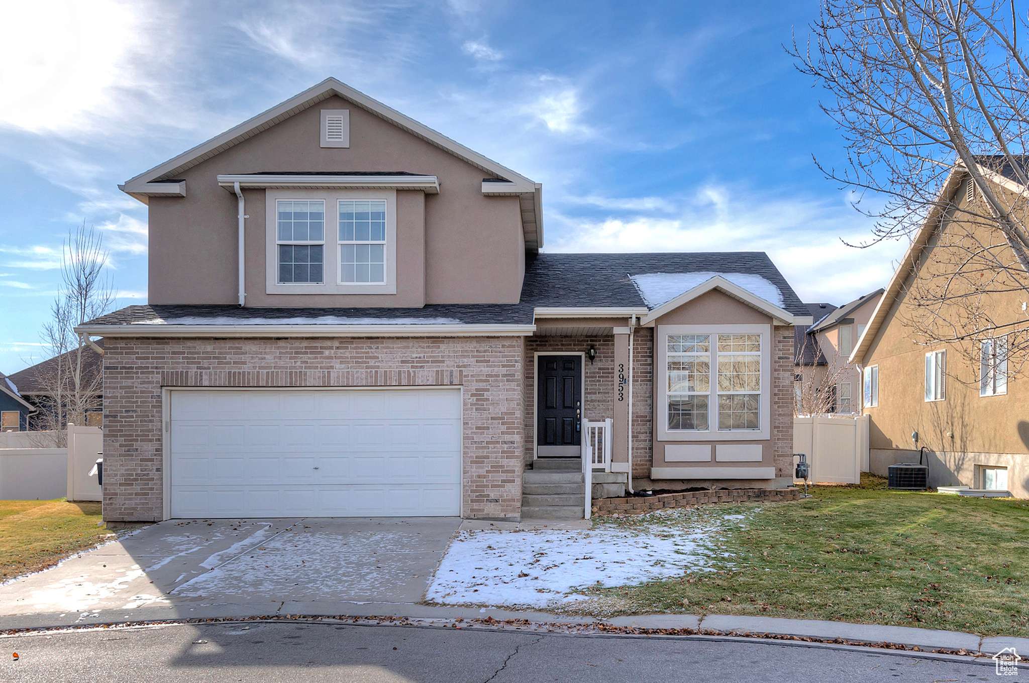 South Jordan, UT 84009,3953 W CEDAR WOOD LN S