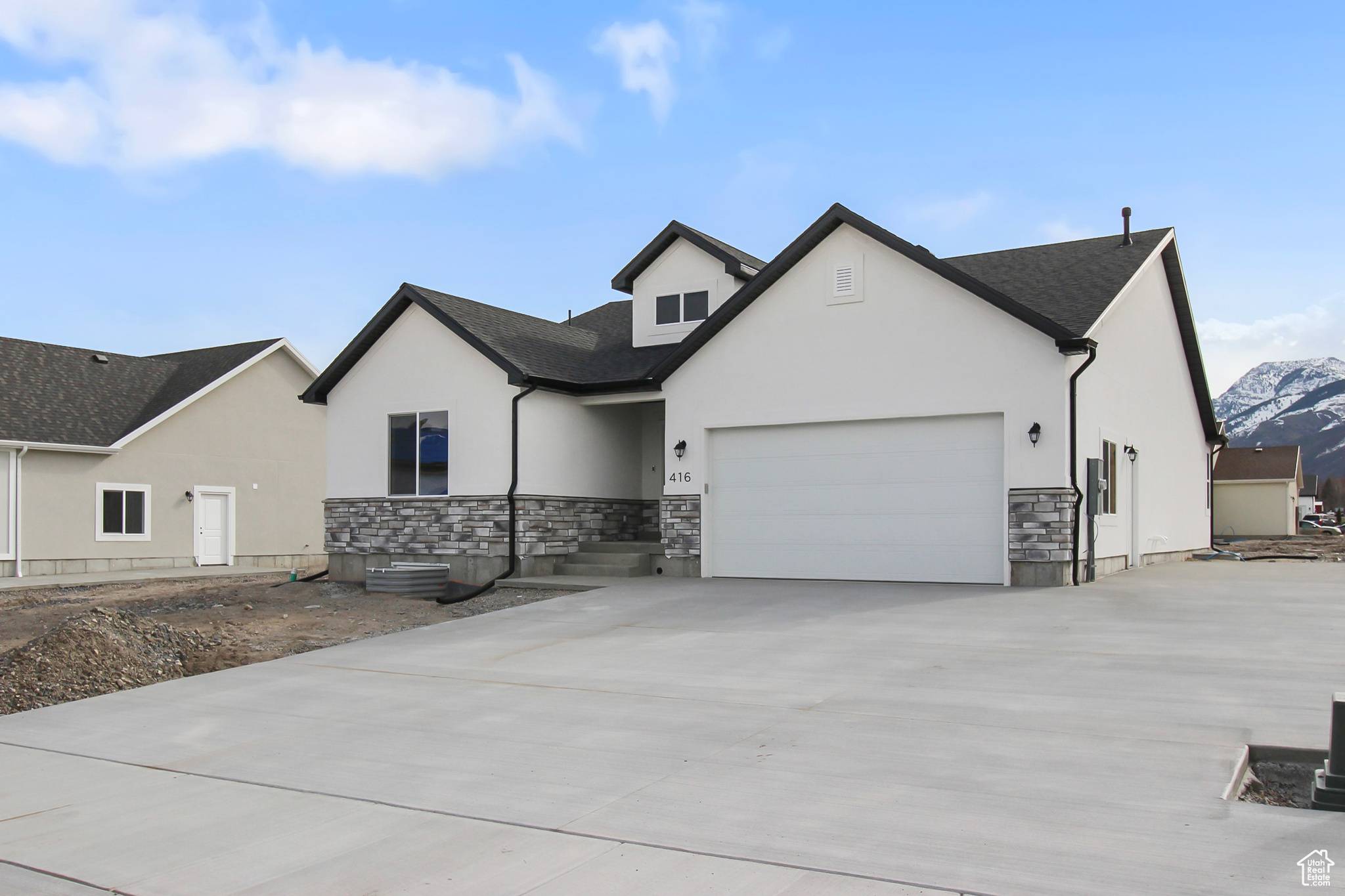 Nibley, UT 84321,412 W 3085 S