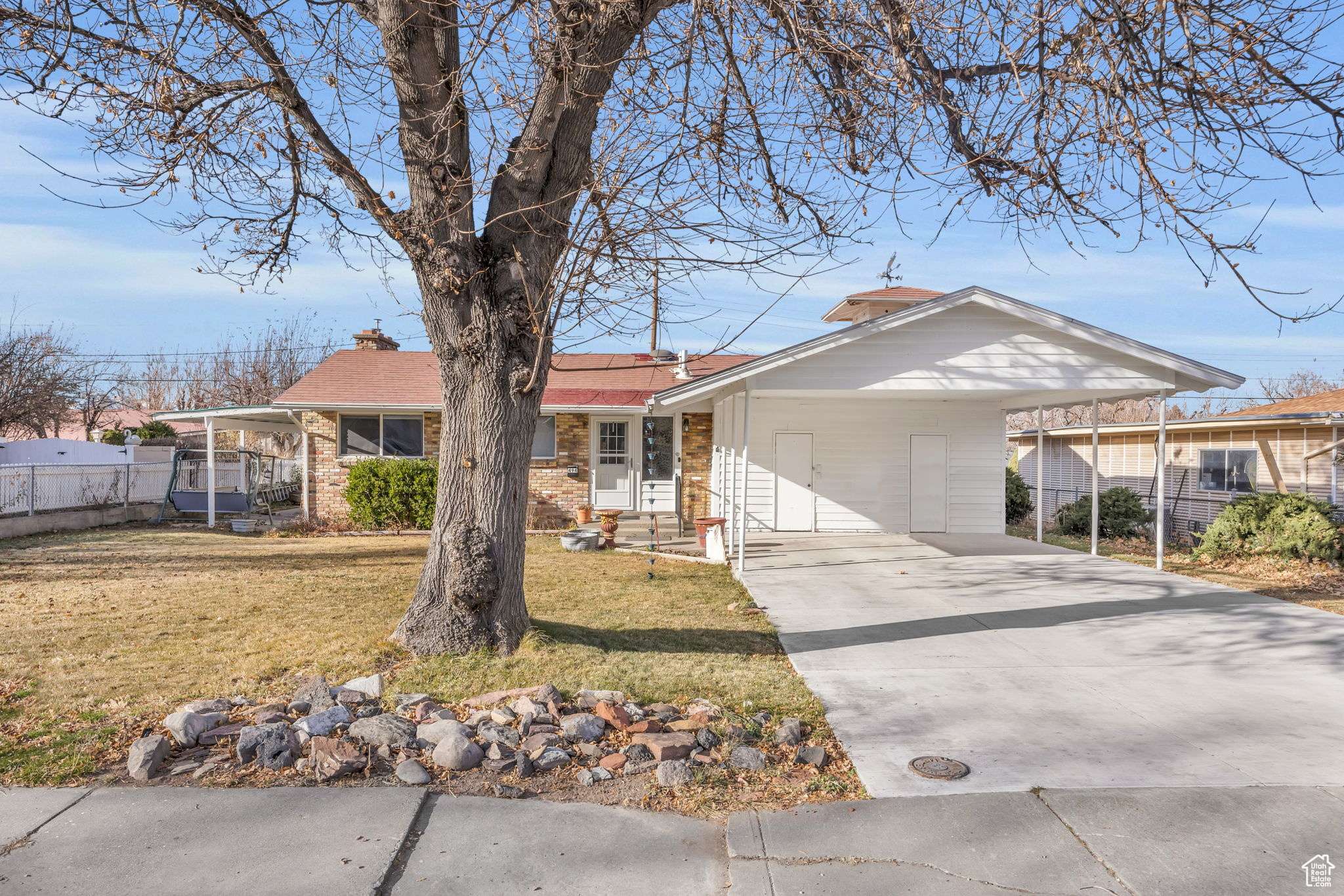 Tooele, UT 84074,494 S 380 W