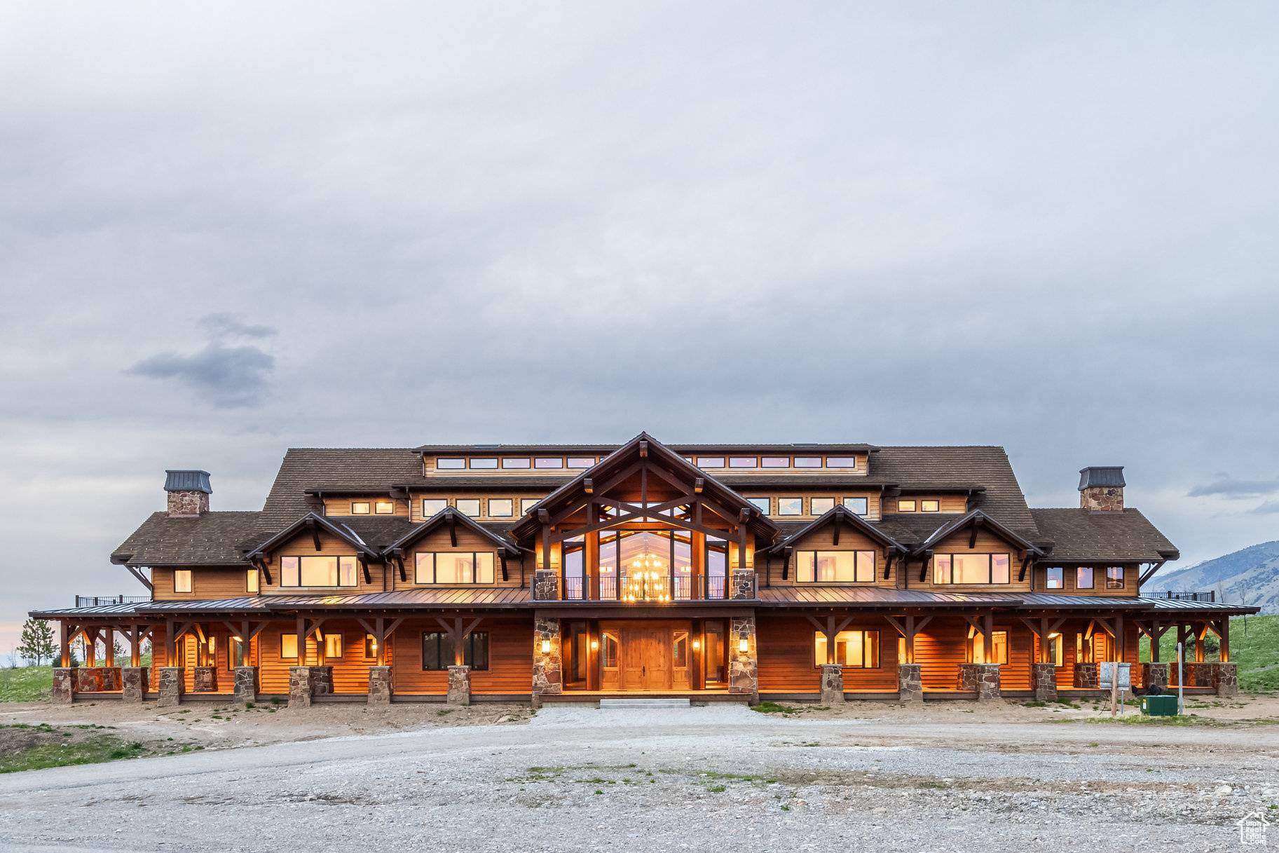 Hyrum, UT 84319,200 E 7000 S