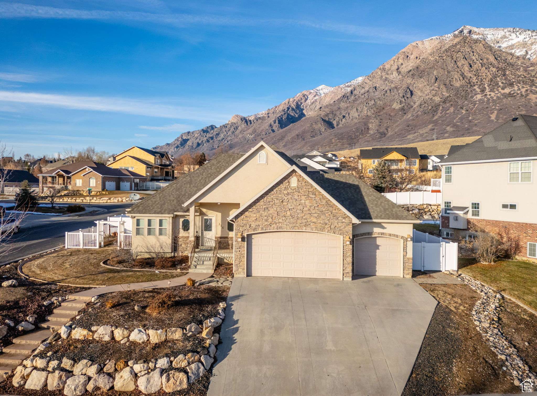 North Ogden, UT 84414,116 E OSTLER AVE W