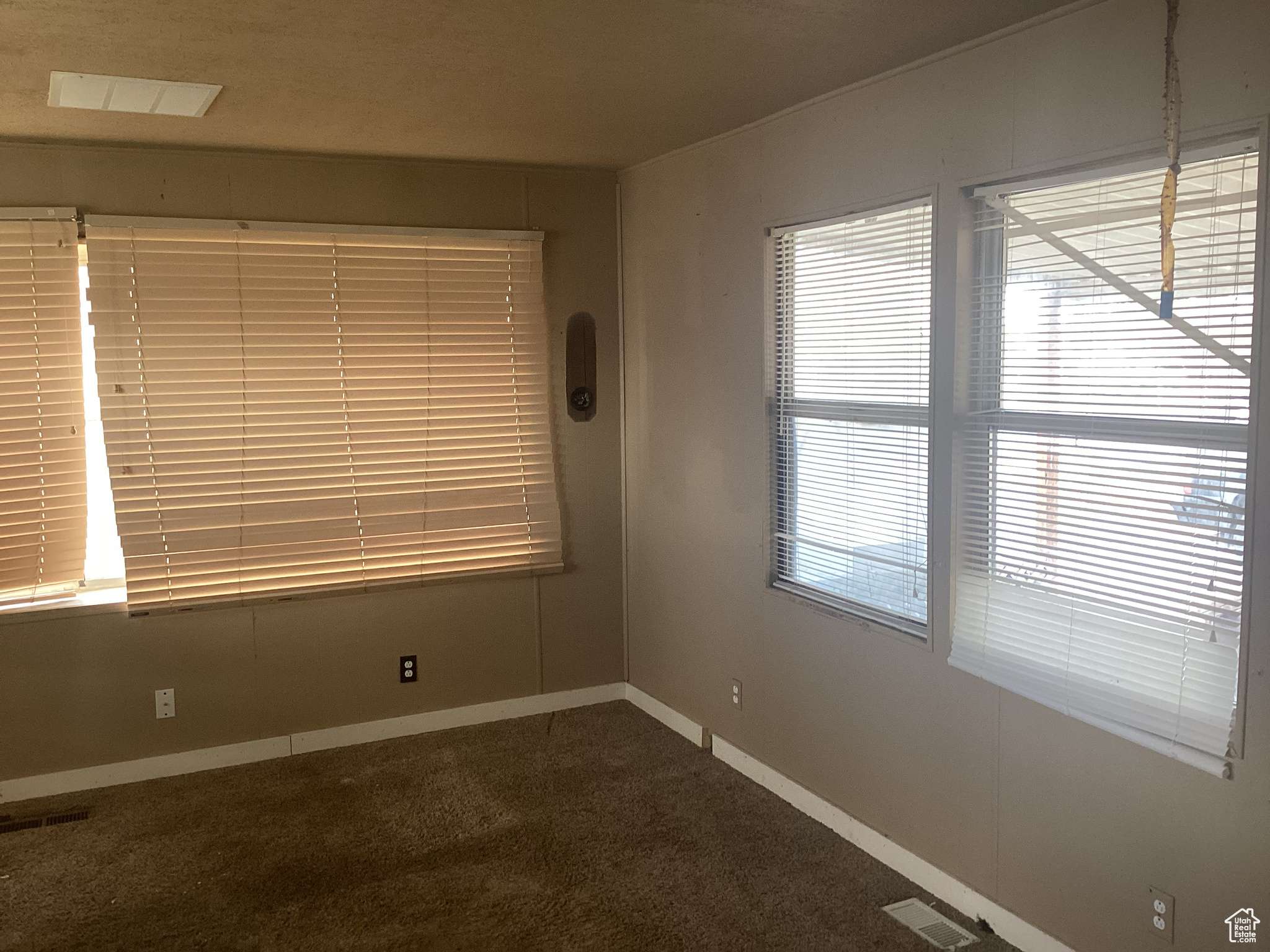 Grantsville, UT 84029,135 S WILLOW ST E