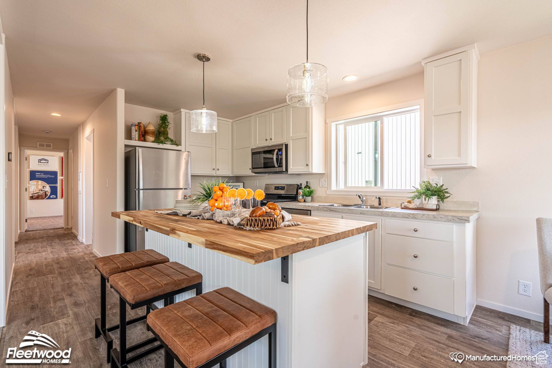 Pleasant View, UT 84404,1700 W 2700 N #104