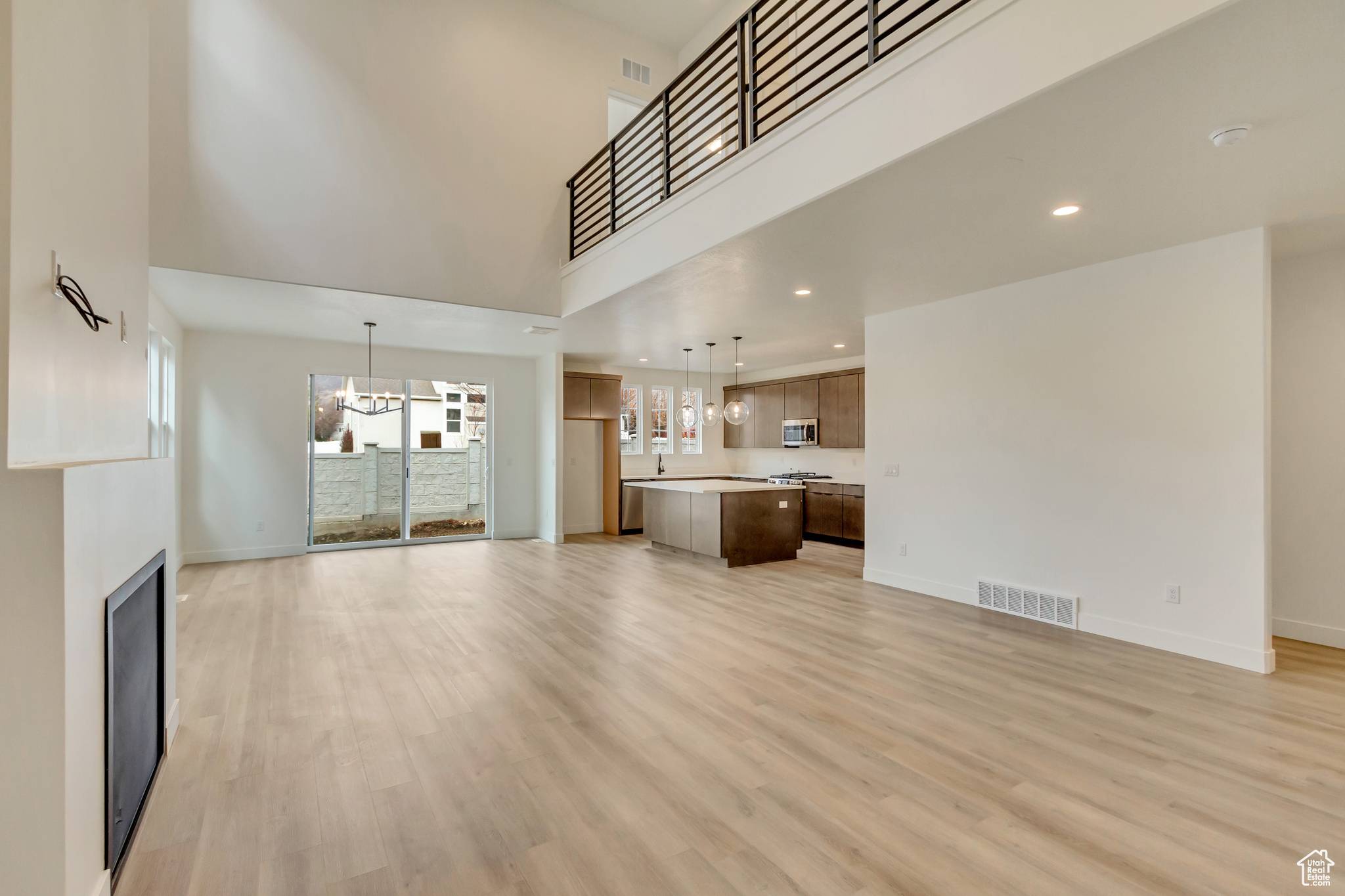 Lindon, UT 84042,336 W SONGBIRD LN N #19