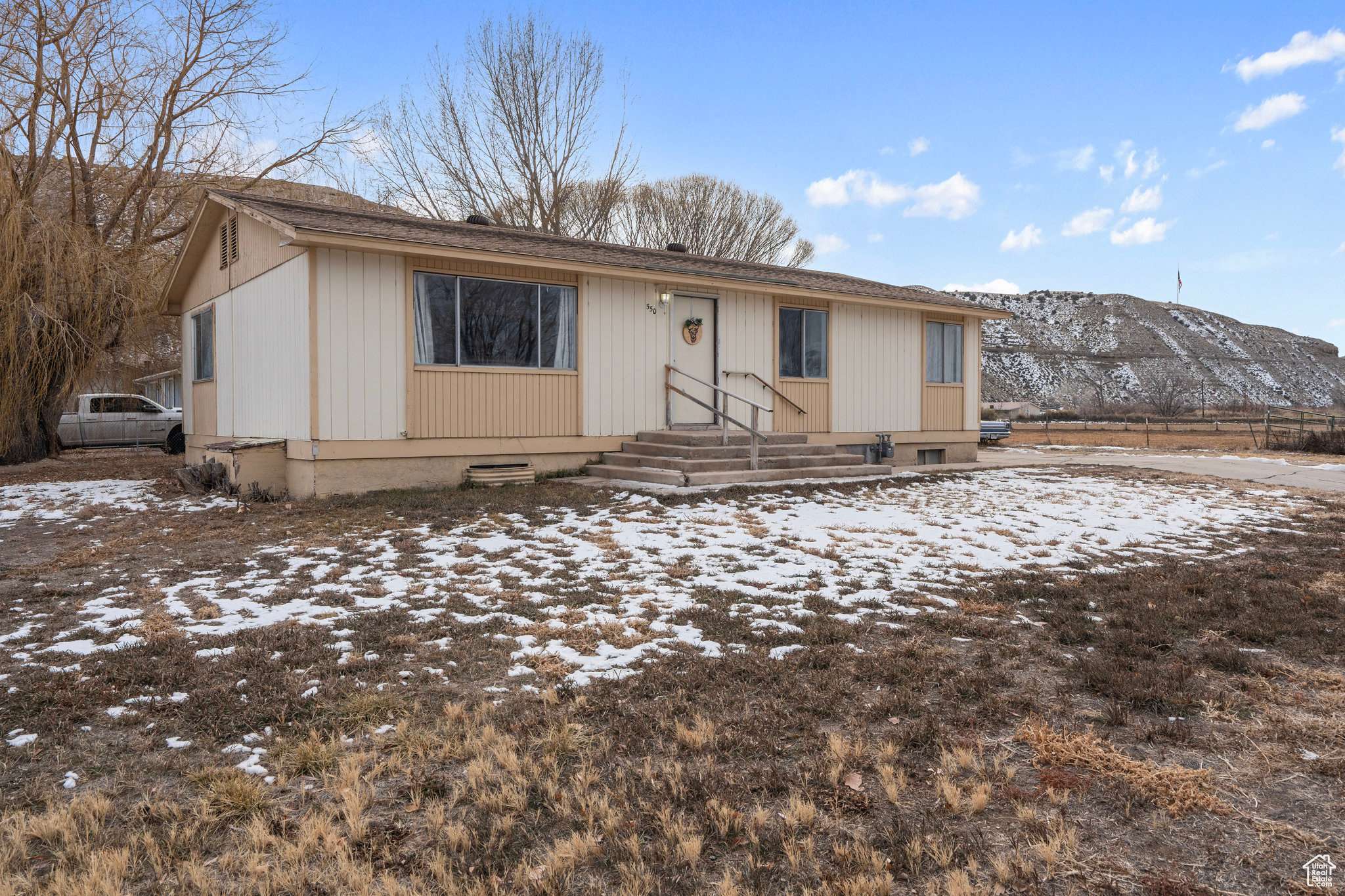 Duchesne, UT 84021,550 E 400 S