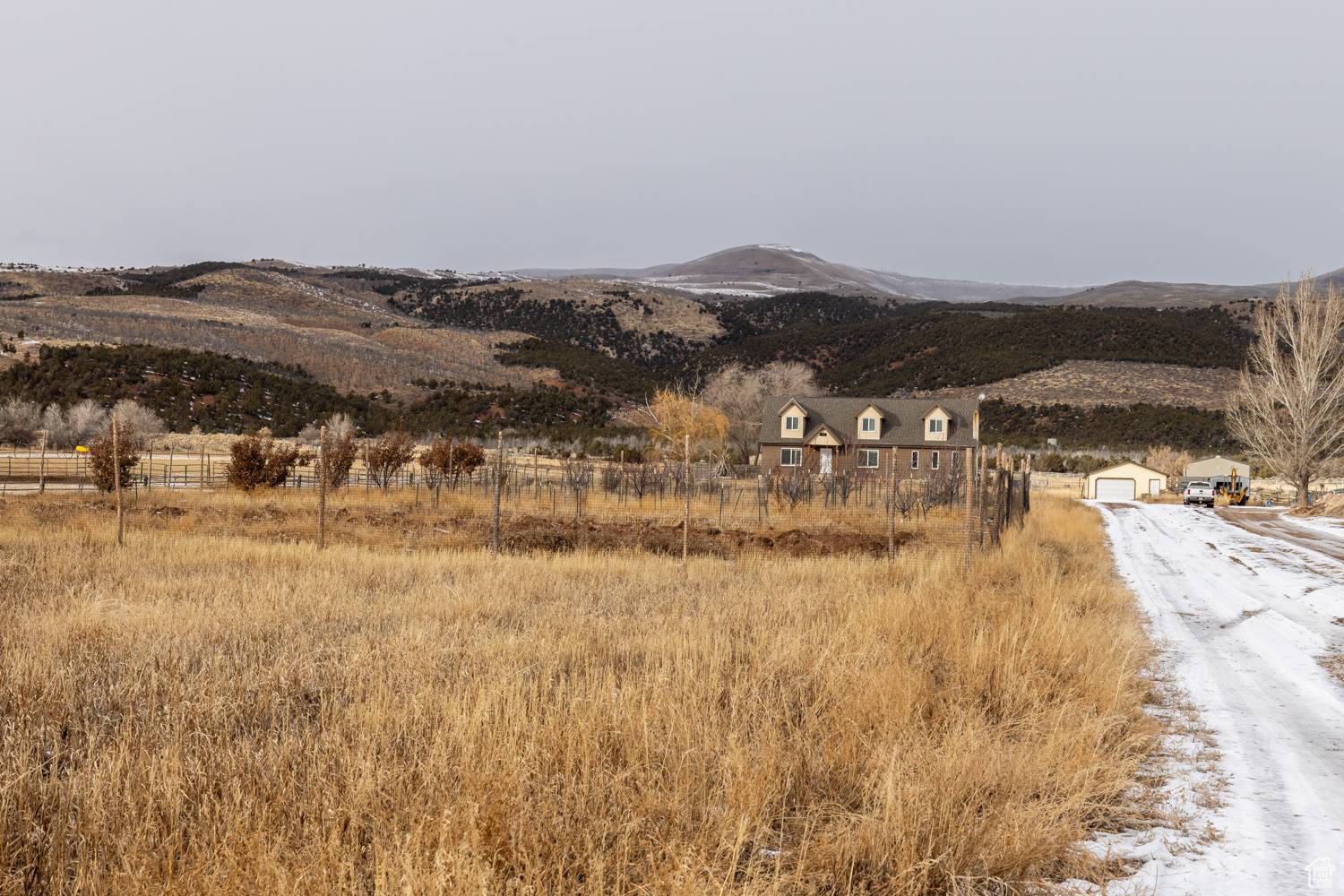 Vernal, UT 84078,7192 W DRY FORK CEMETERY RD N