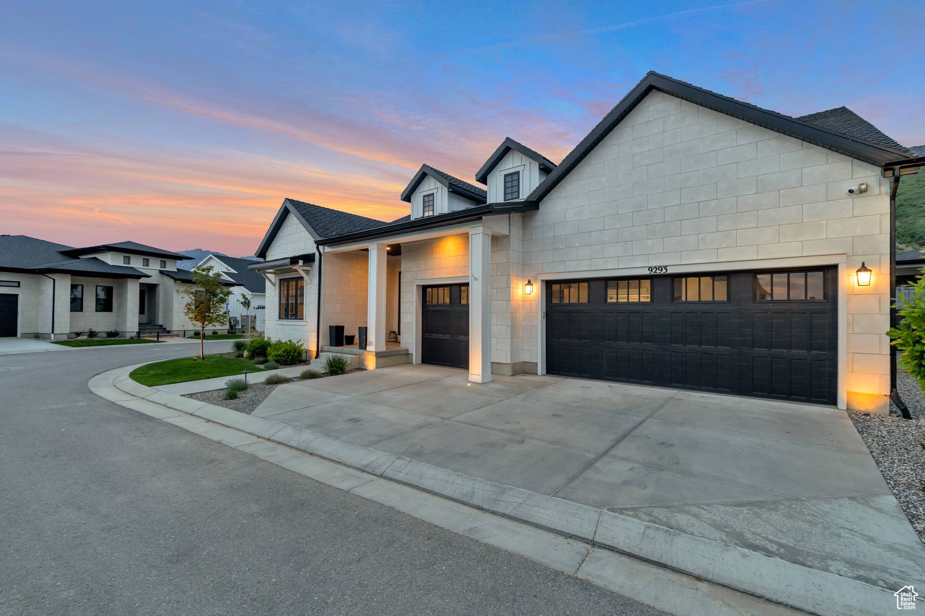 Cottonwood Heights, UT 84093,9293 S MONET LN