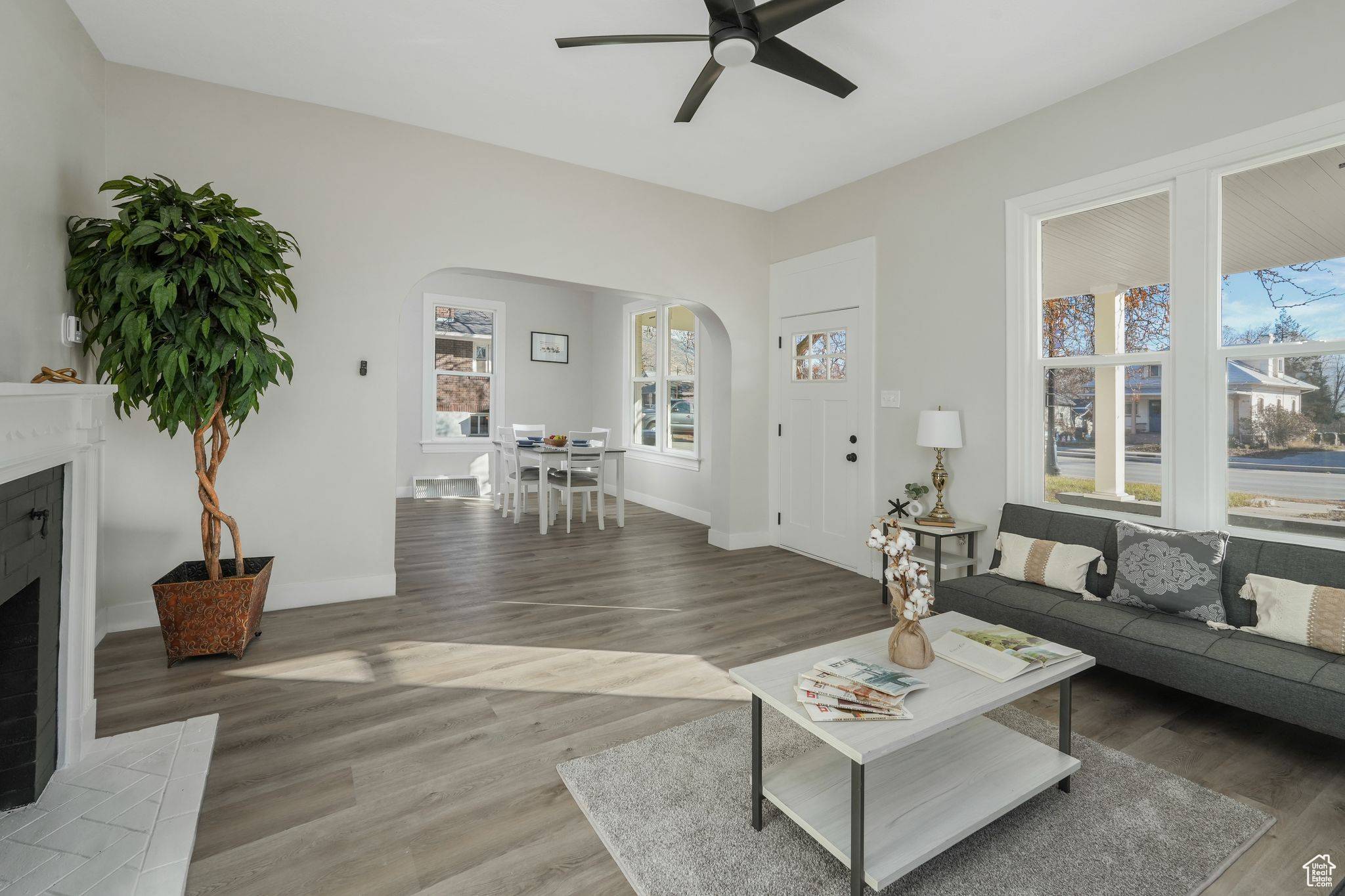 Provo, UT 84606,455 E 300 S