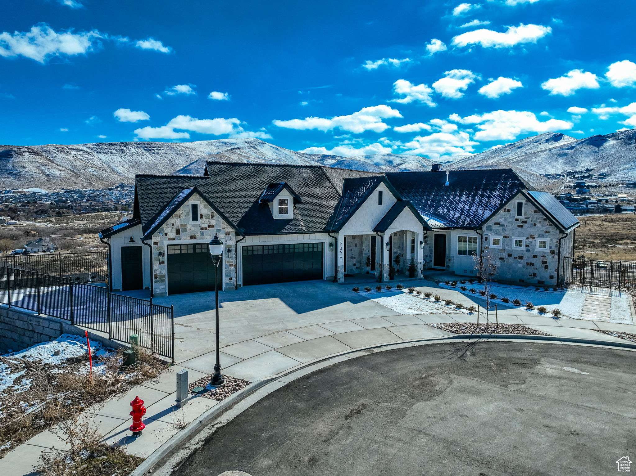 Herriman, UT 84096,7359 W ROBINS NEST CIR