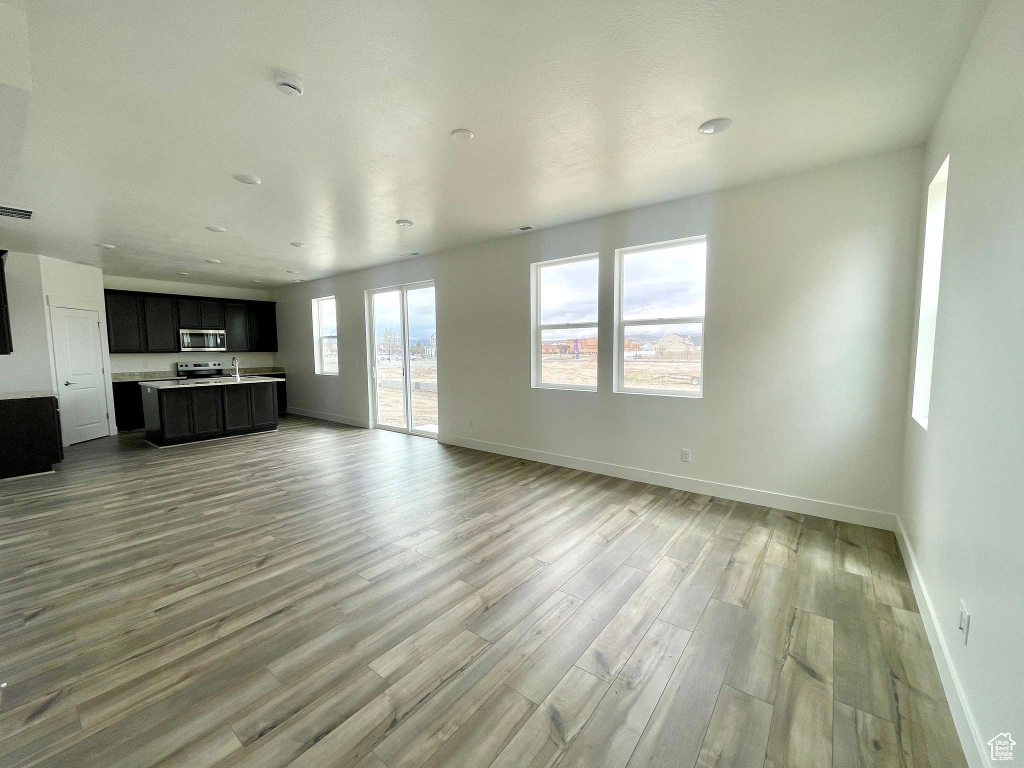 Lehi, UT 84043,1985 N 2250 ST W #61