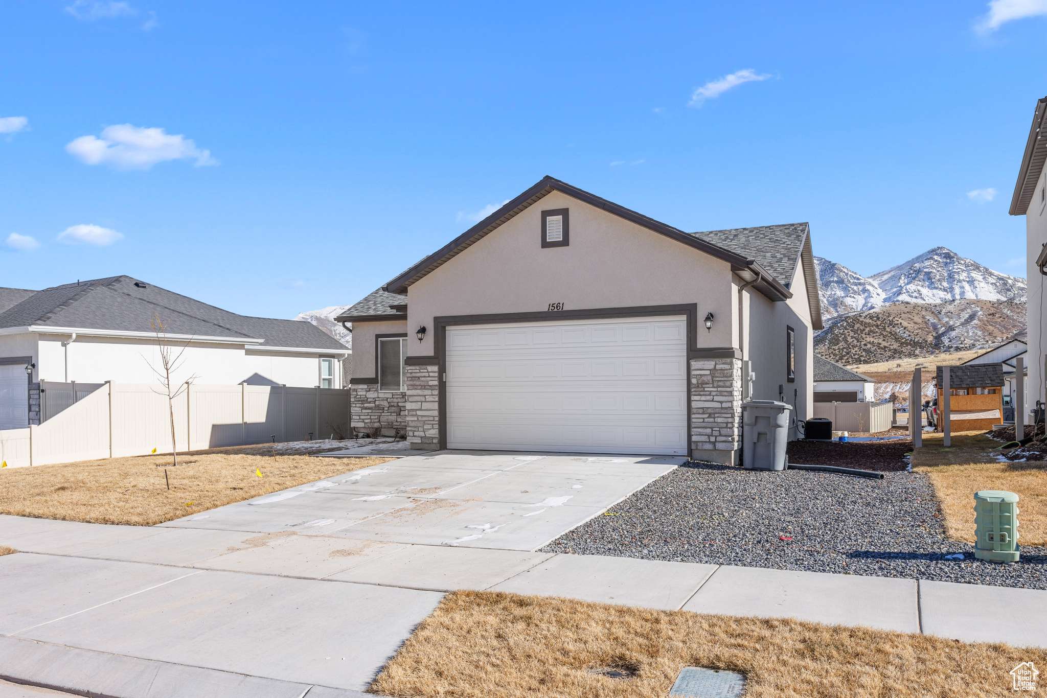 Santaquin, UT 84655,1561 S SAGEBERRY DR