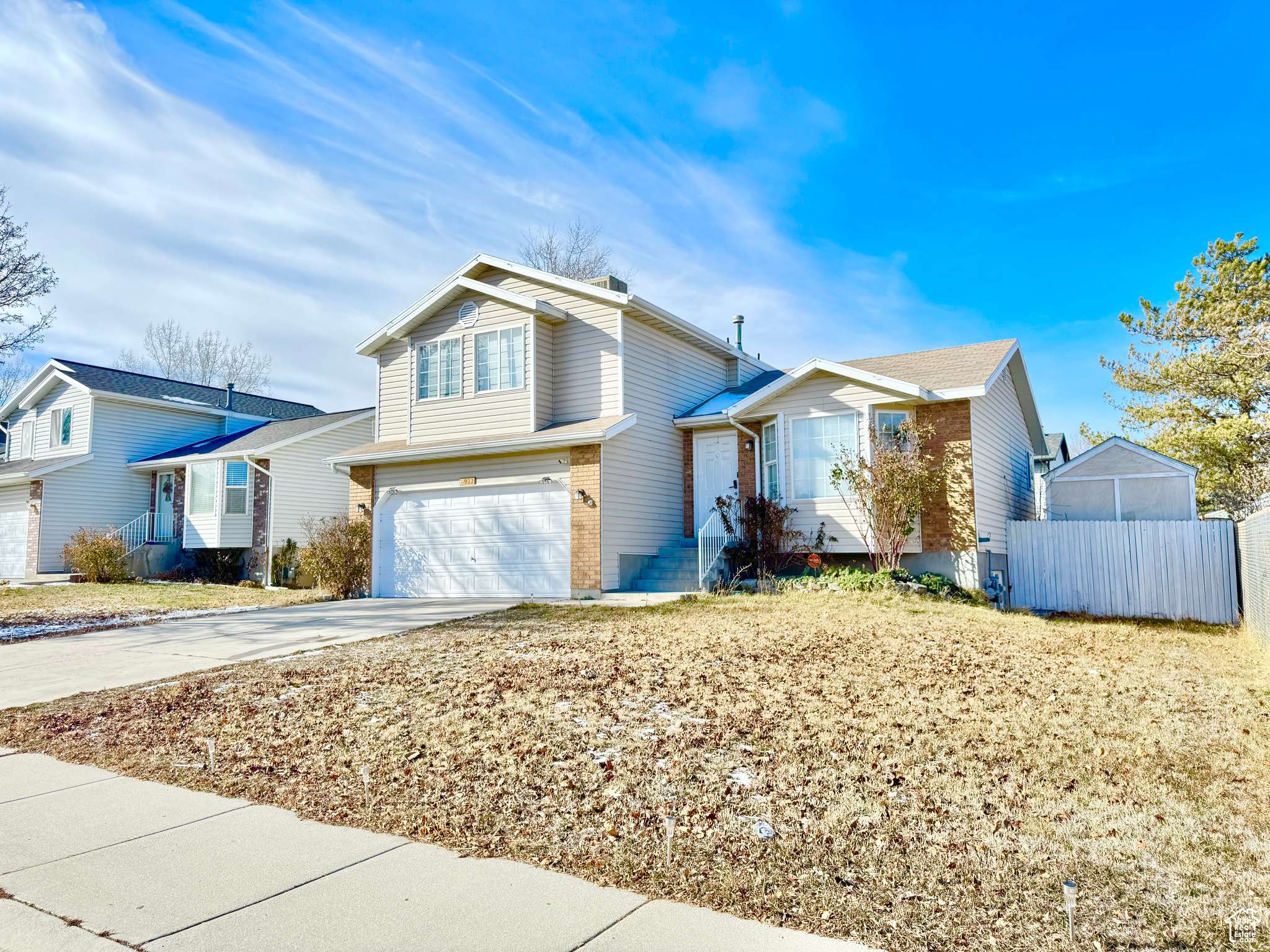 West Jordan, UT 84081,6922 S STARFLOWERWAY W