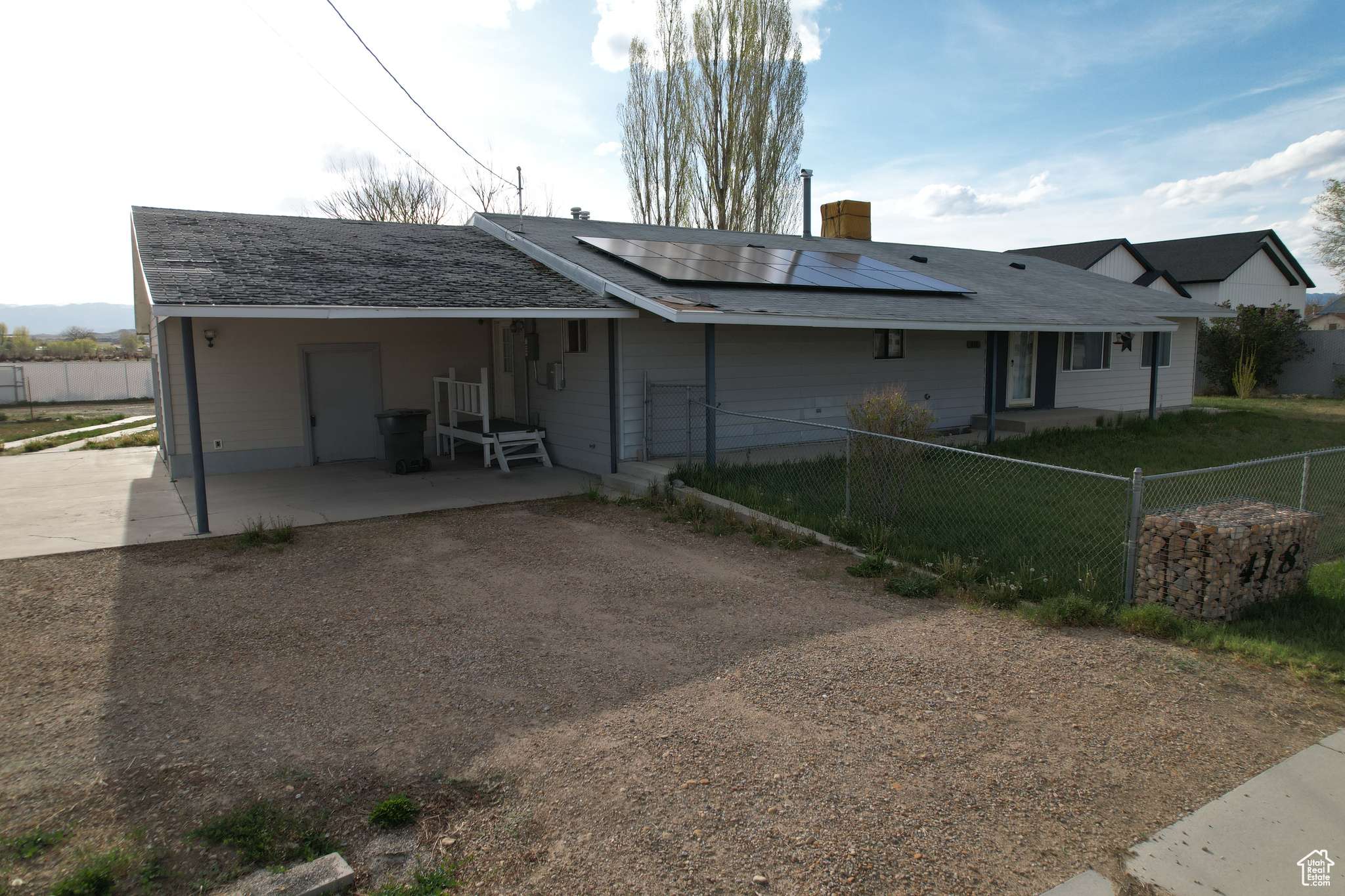 Wellington, UT 84542,418 S 100 E