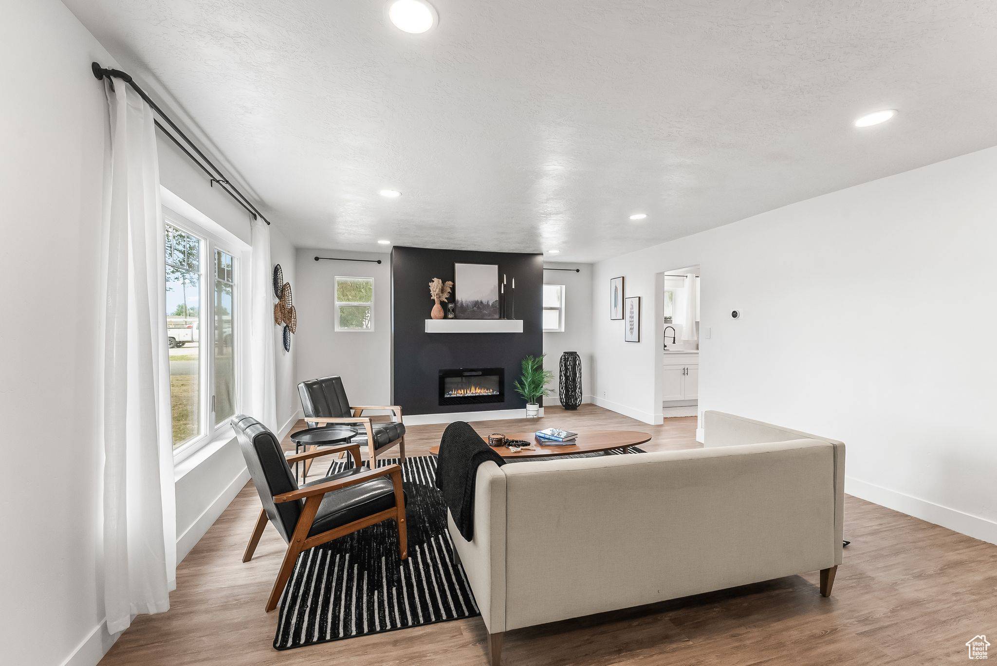 Nephi, UT 84648,705 S 100 E