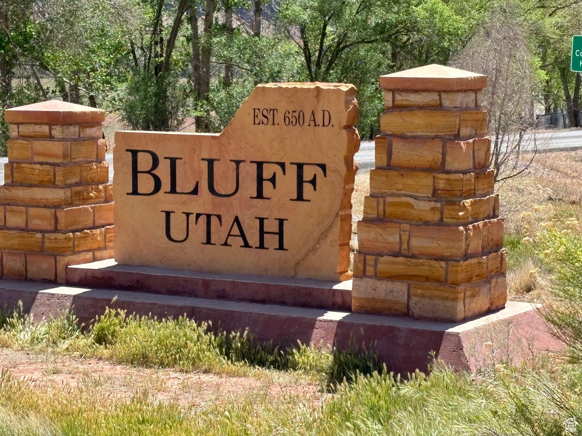 Bluff, UT 84512,160 MISSION RD