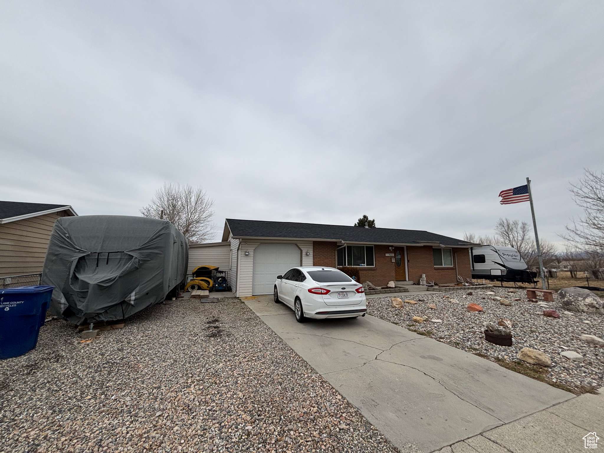Magna, UT 84044,7652 W 3210 S