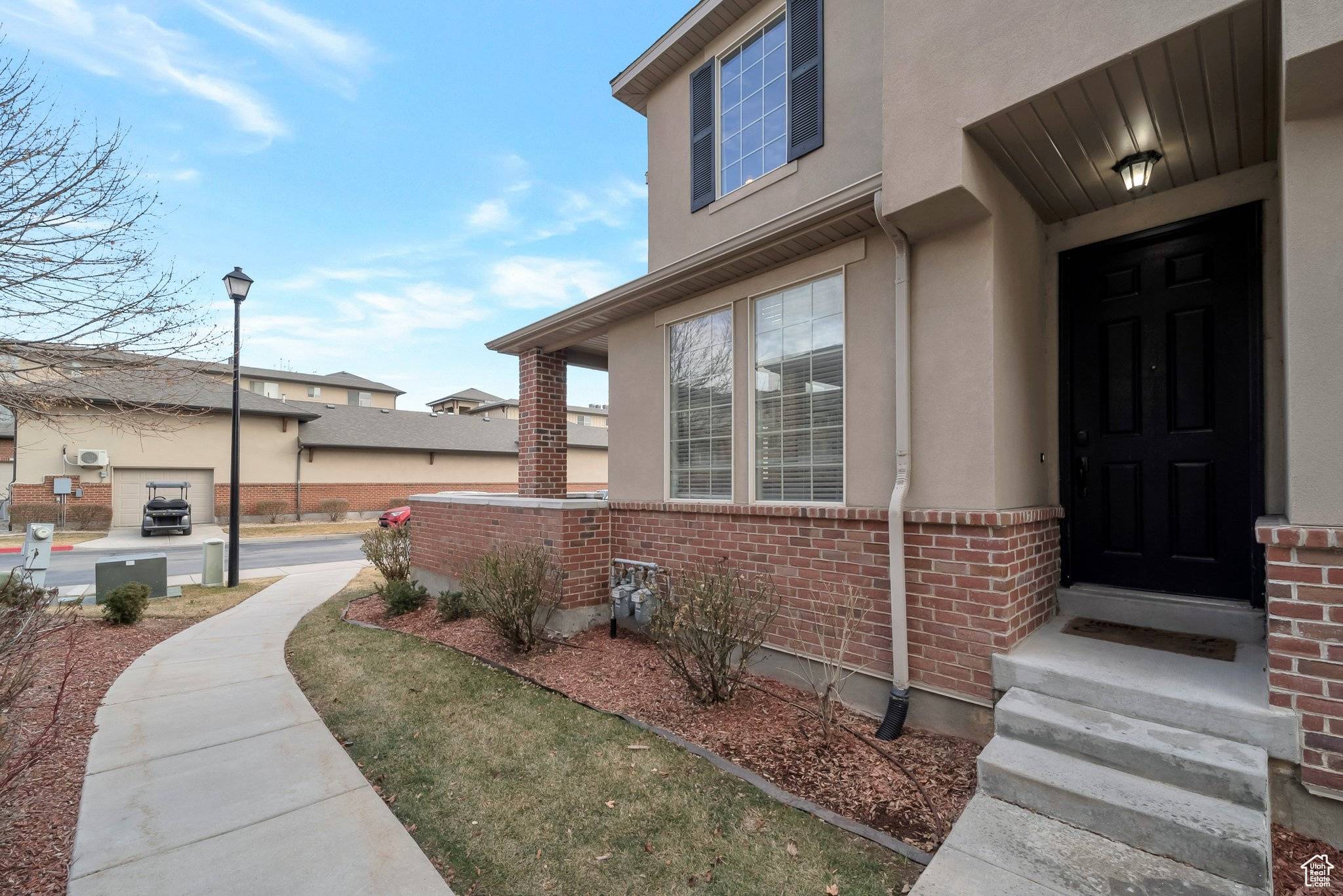 Lehi, UT 84043,3319 N 100 W