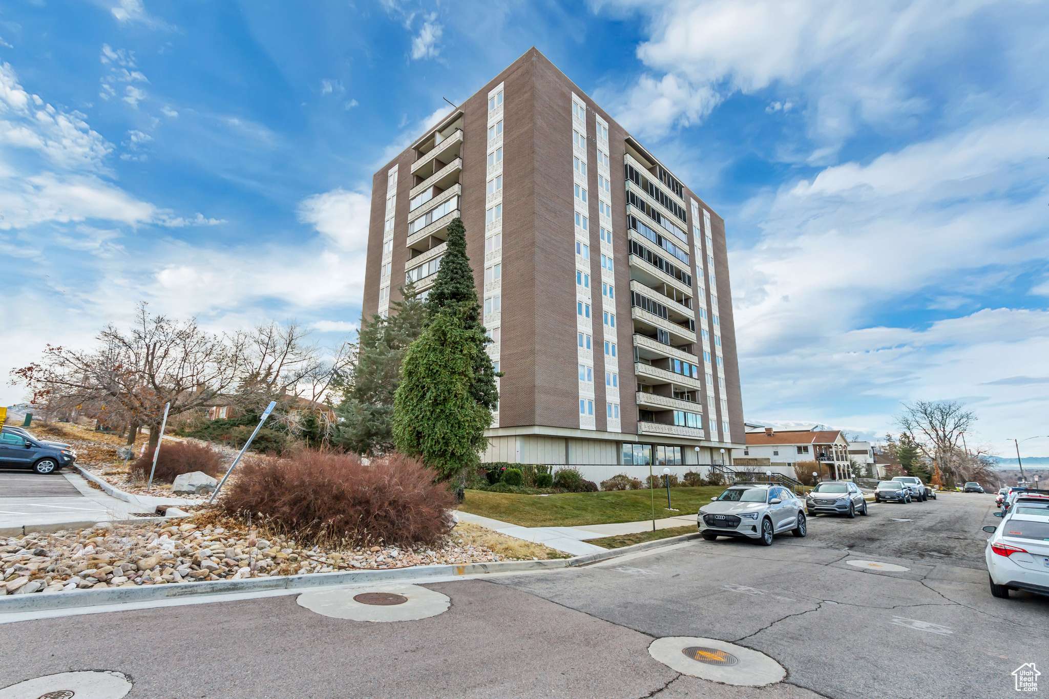 Salt Lake City, UT 84102,515 S 1000 E #407