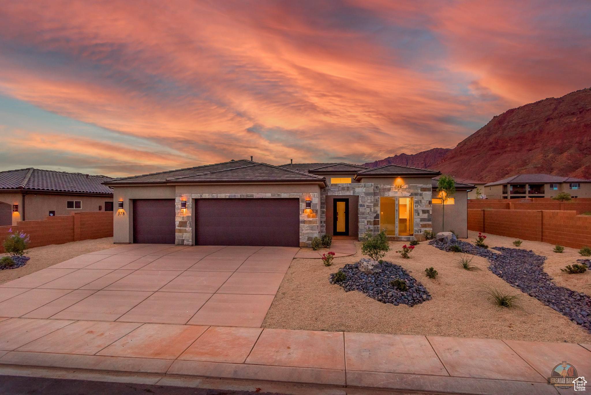Ivins, UT 84738,378 W REDSTONE CT