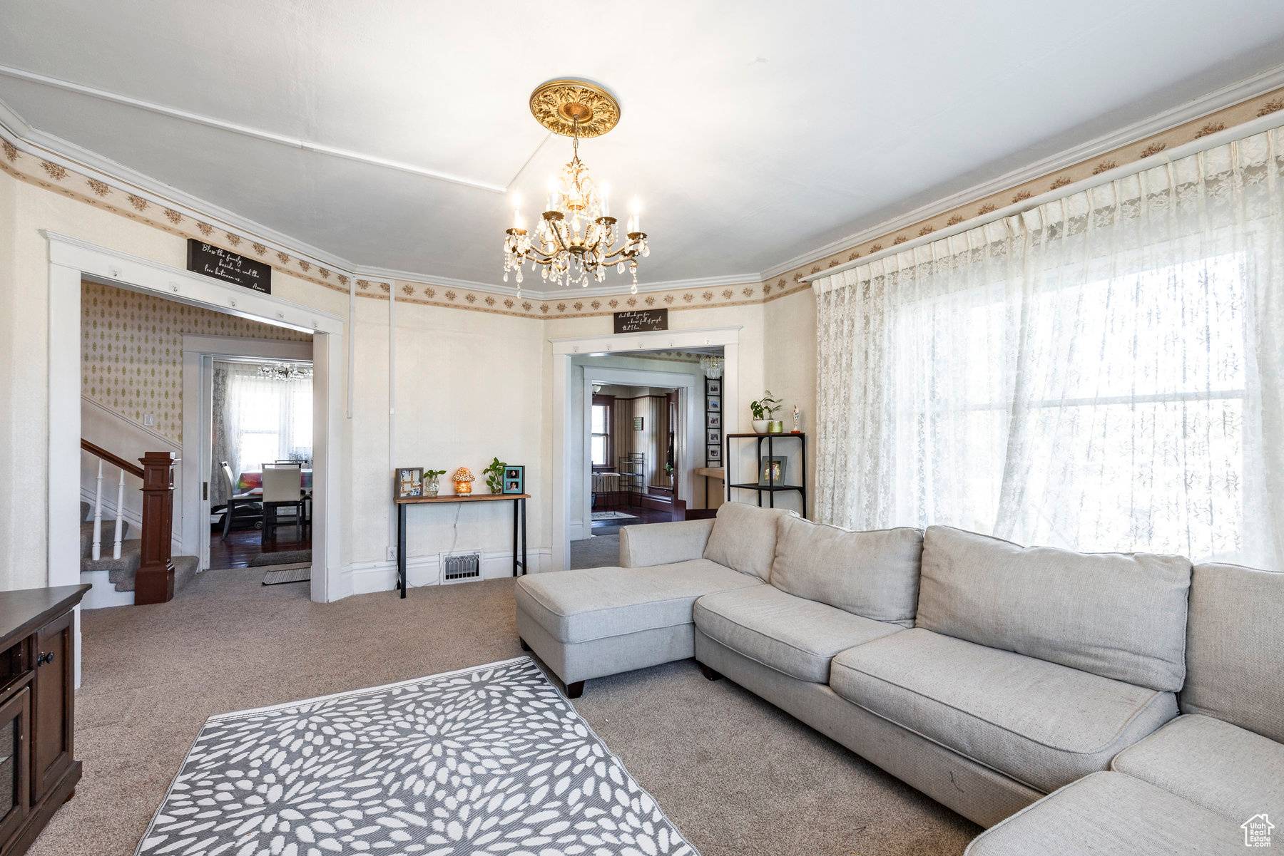 Spanish Fork, UT 84660,390 E CENTER ST