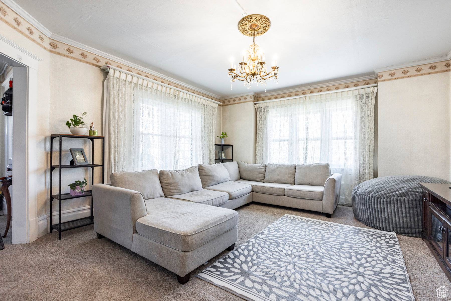 Spanish Fork, UT 84660,390 E CENTER ST
