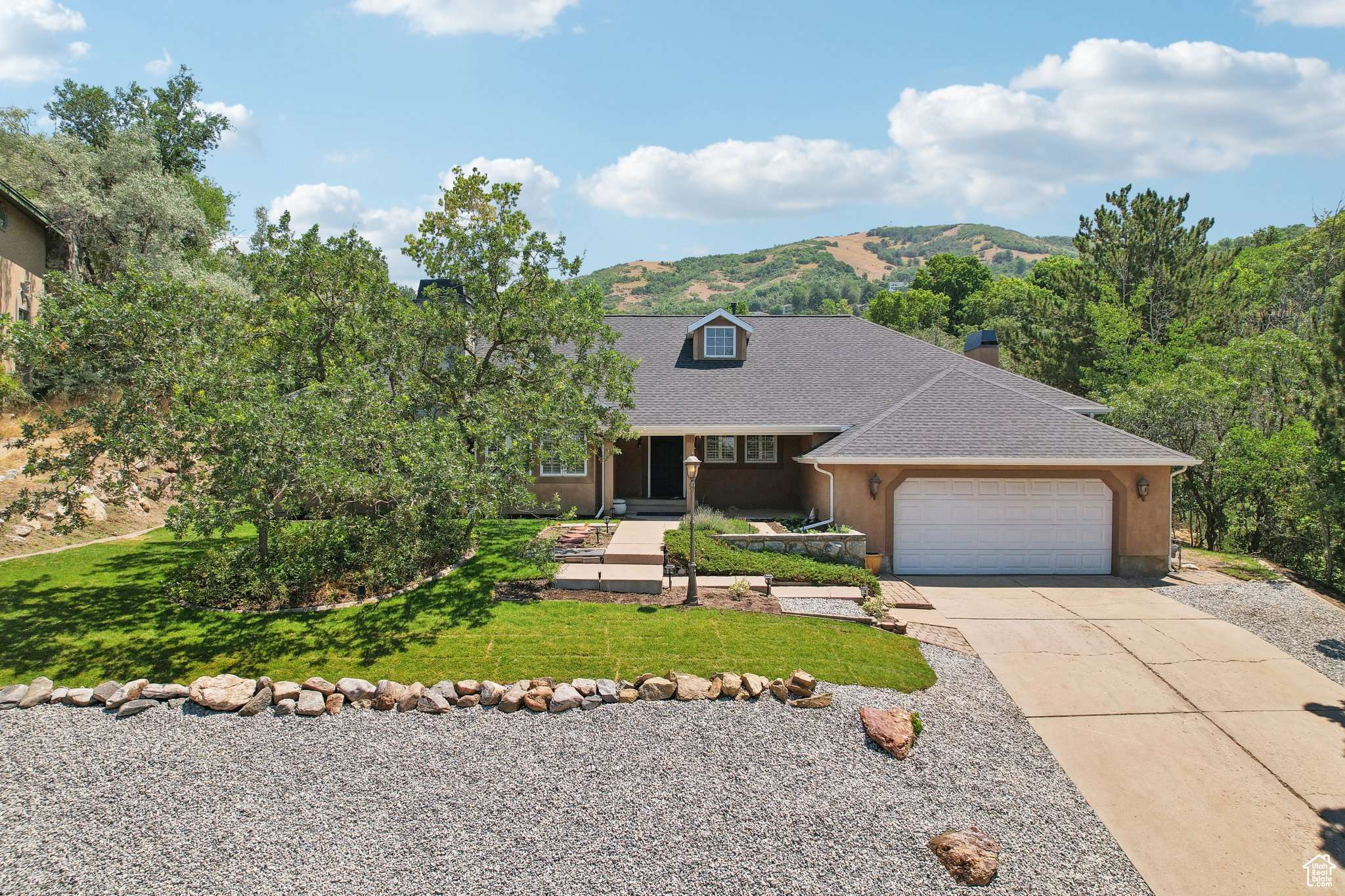 Bountiful, UT 84010,2891 S OAKWOOD DR E #603