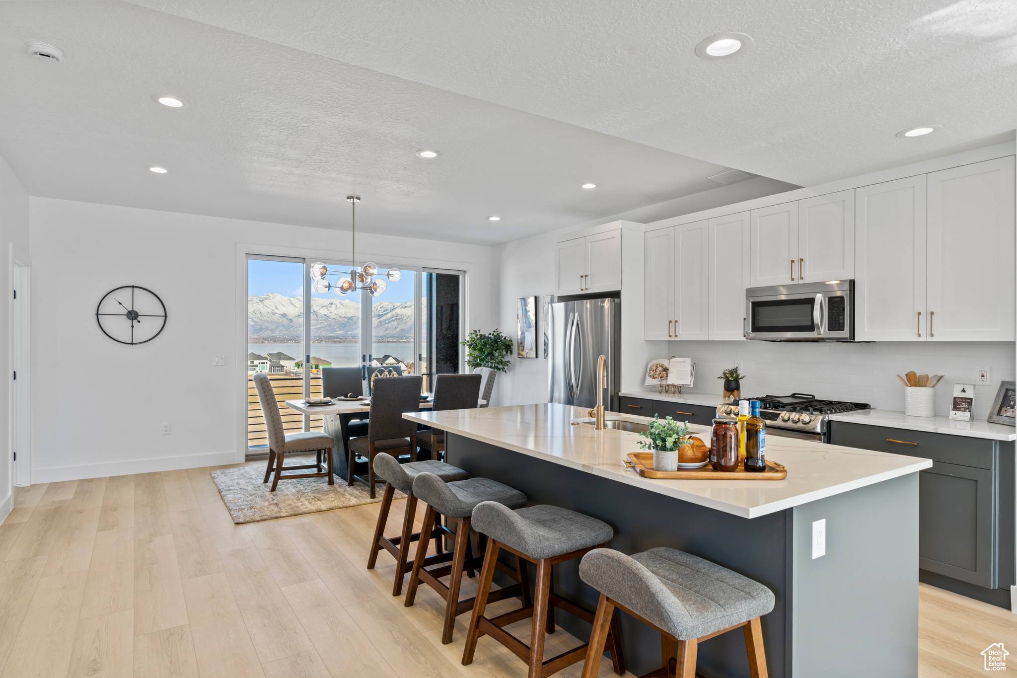 Saratoga Springs, UT 84045,93 E WATSON DR S