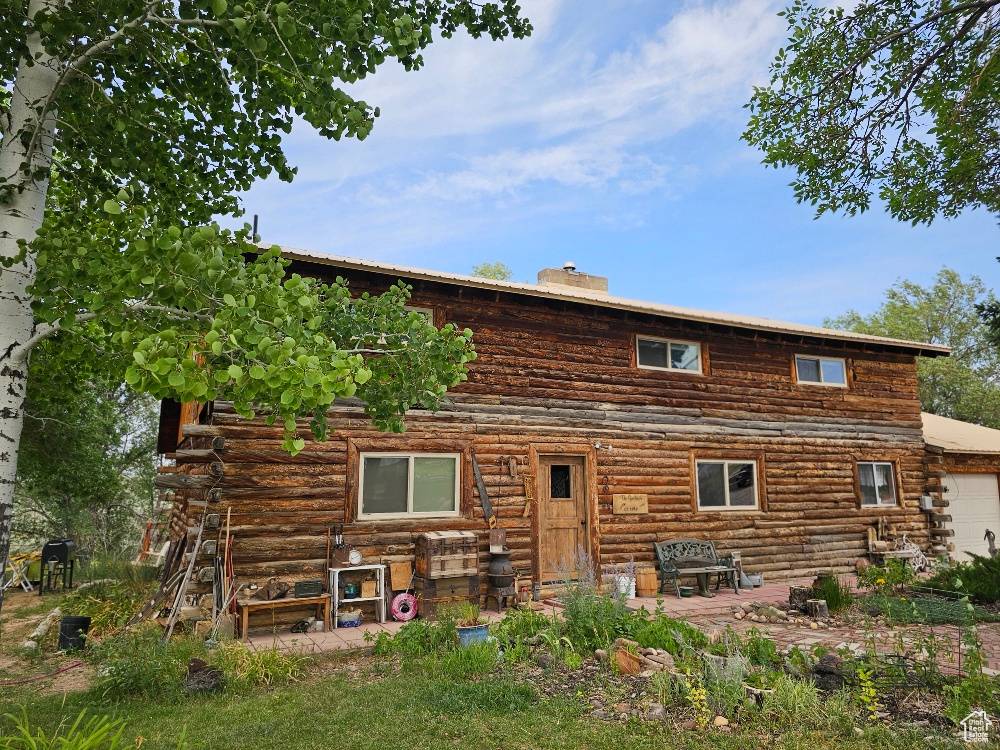 Vernal, UT 84078,450 S 2850 E