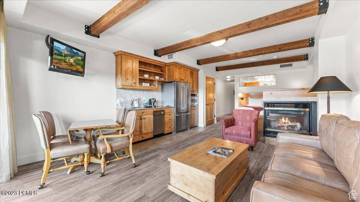 Park City, UT 84098,1476 NEWPARK BLVD #302