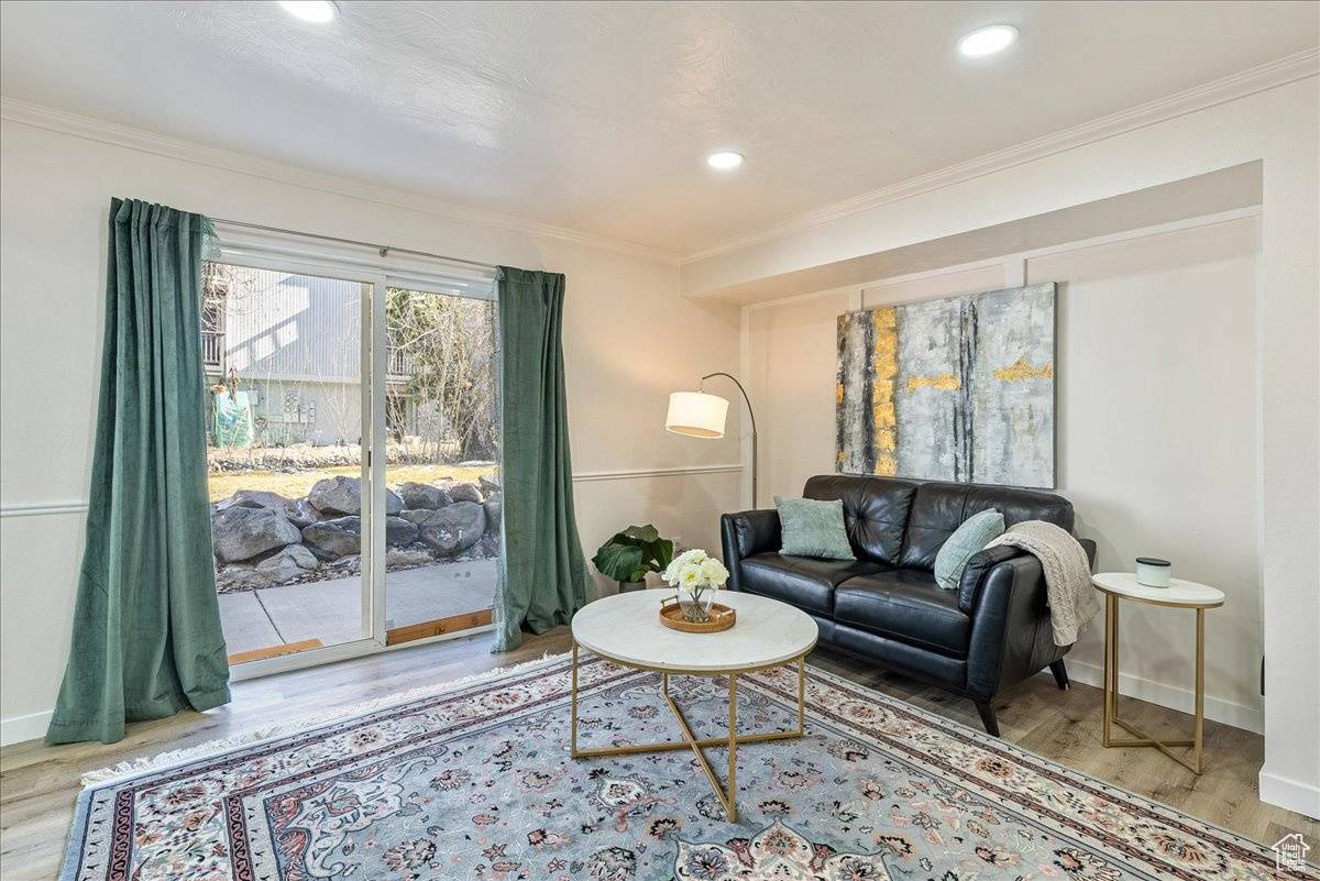 Salt Lake City, UT 84107,435 E CREEKSIDE CIR S #A