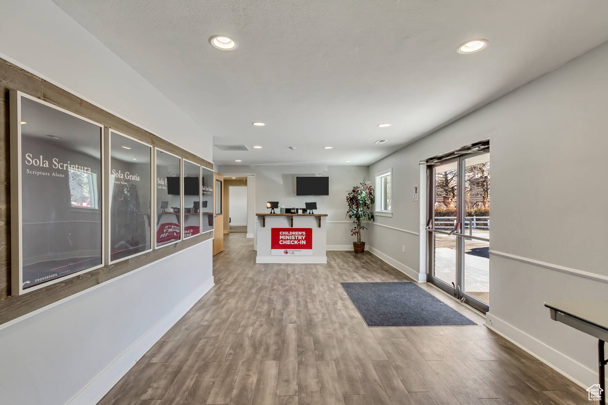 Sandy, UT 84070,166 E 10600 S