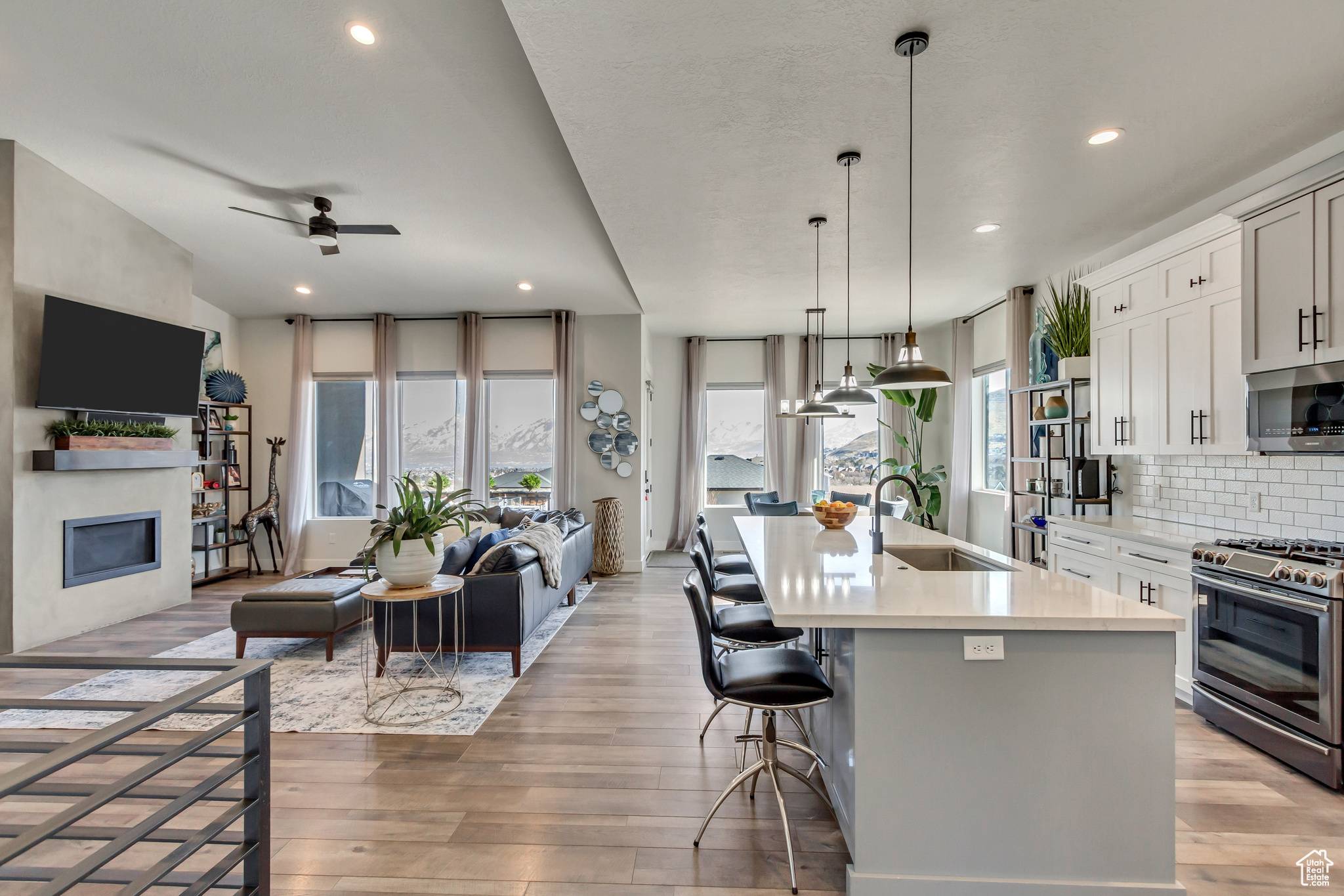 Herriman, UT 84096,14203 S BROOK HEIGHTS CIR W
