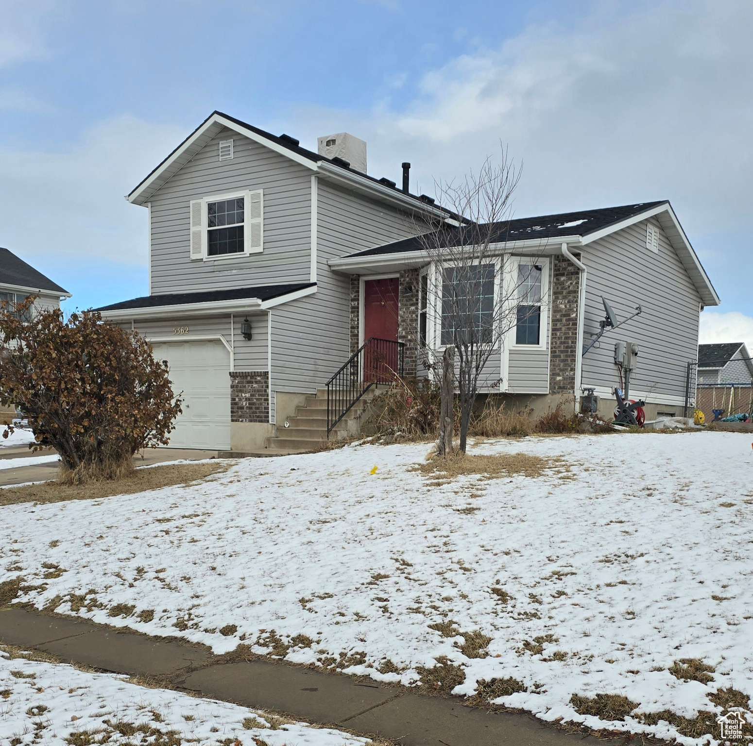 Roy, UT 84067,5362 S 2700 W