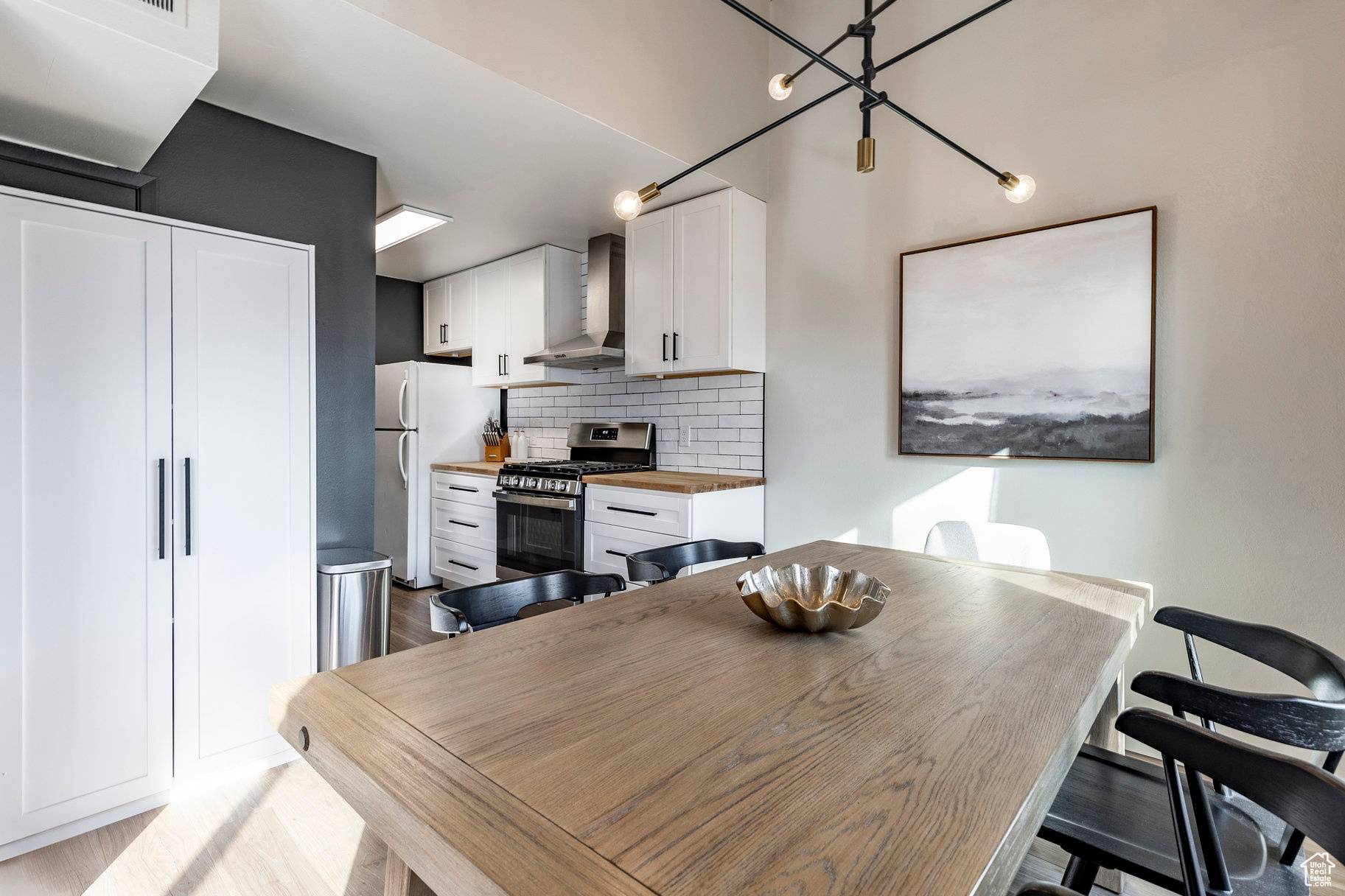 Murray, UT 84107,426 E CREEKSIDE CIR #E