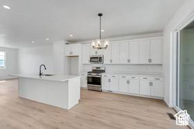 South Jordan, UT 84009,6652 W 11800 S